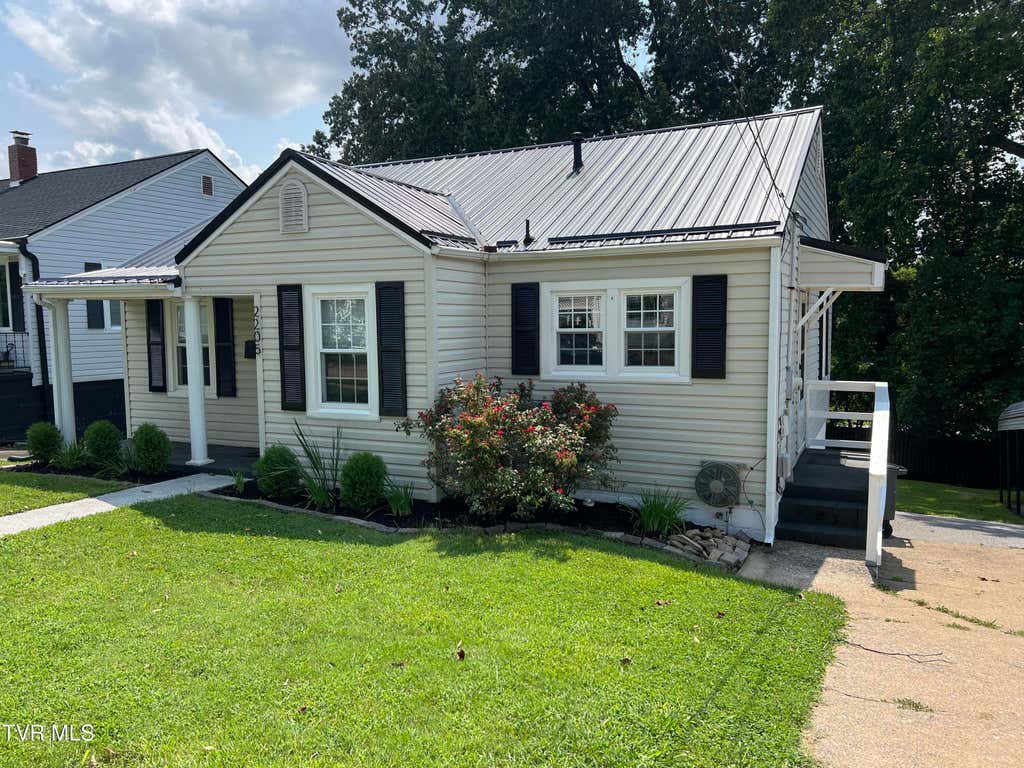 Photo of 2205 Stadium Drive, Kingsport, TN 37664 (MLS # 9999432)