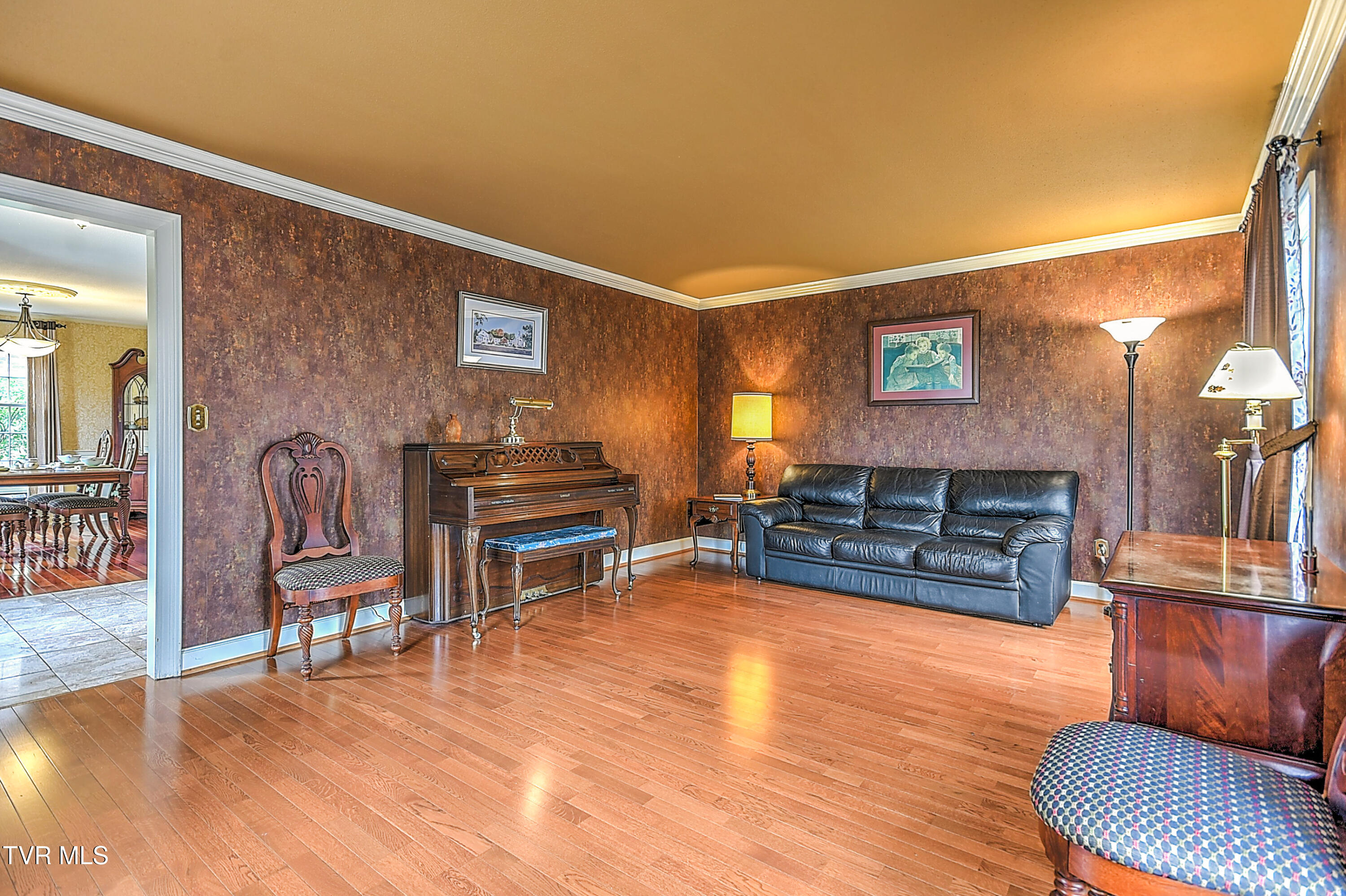 216 Forest Hills Drive, Bristol, Tennessee image 42