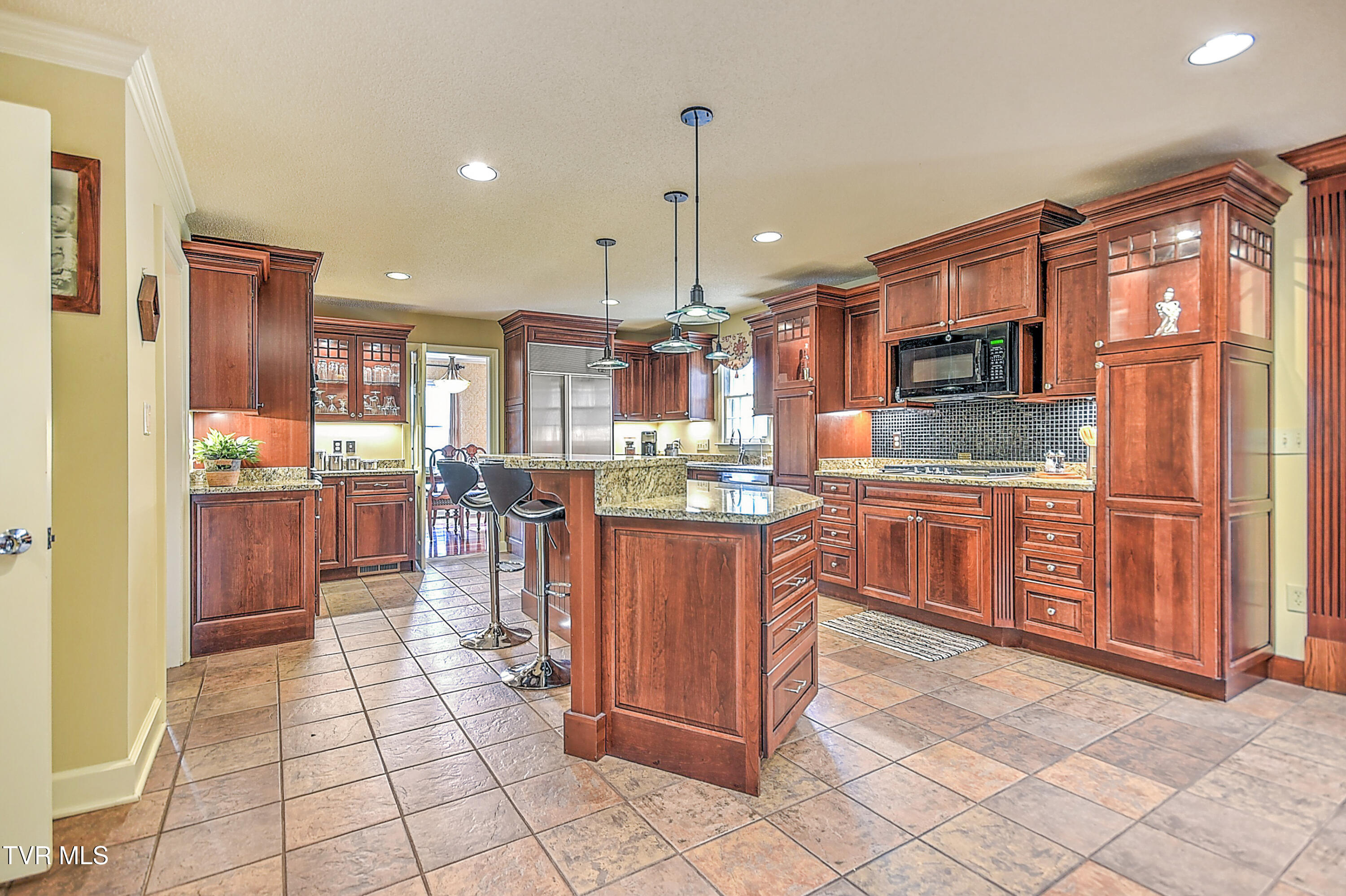 216 Forest Hills Drive, Bristol, Tennessee image 20