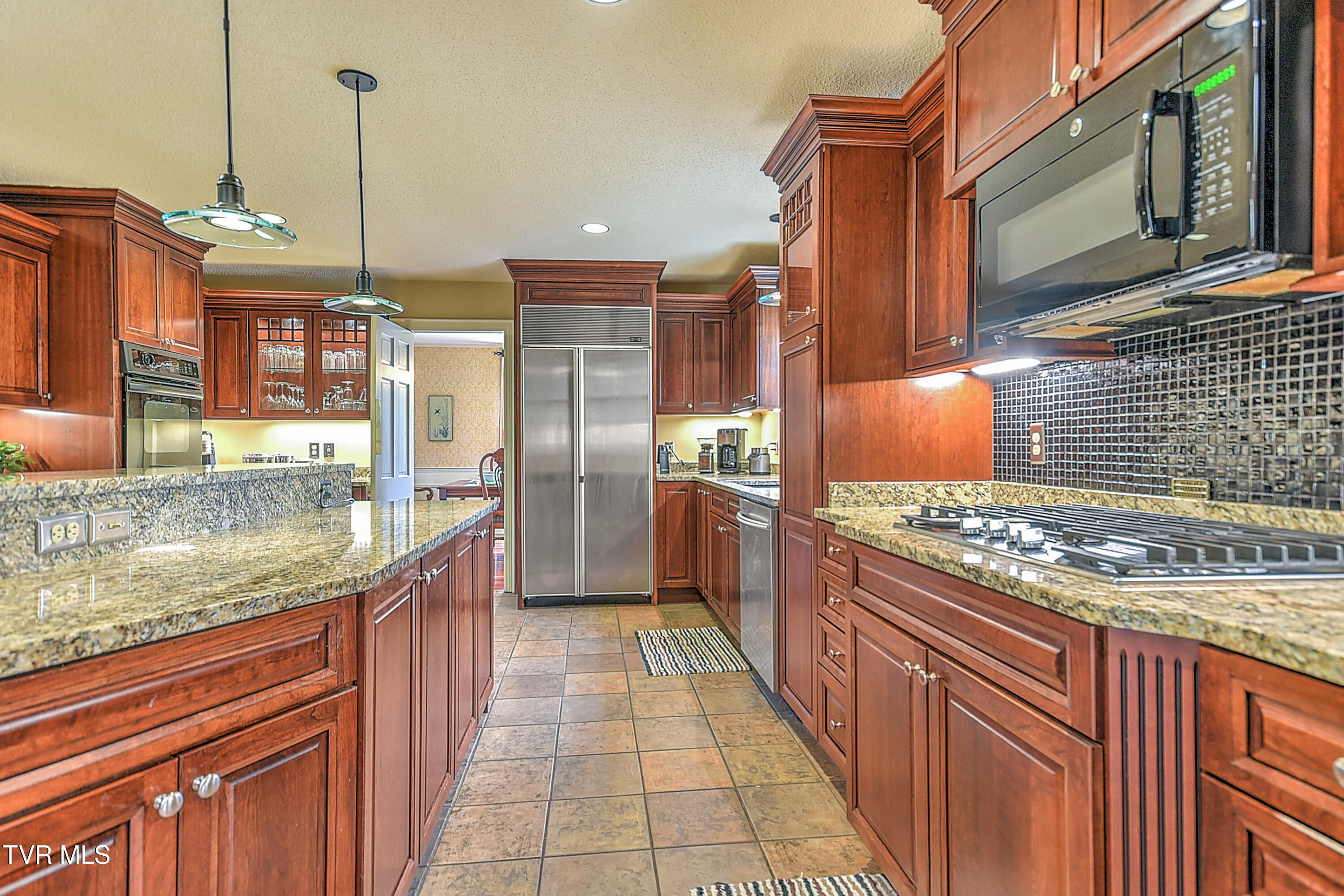 216 Forest Hills Drive, Bristol, Tennessee image 18