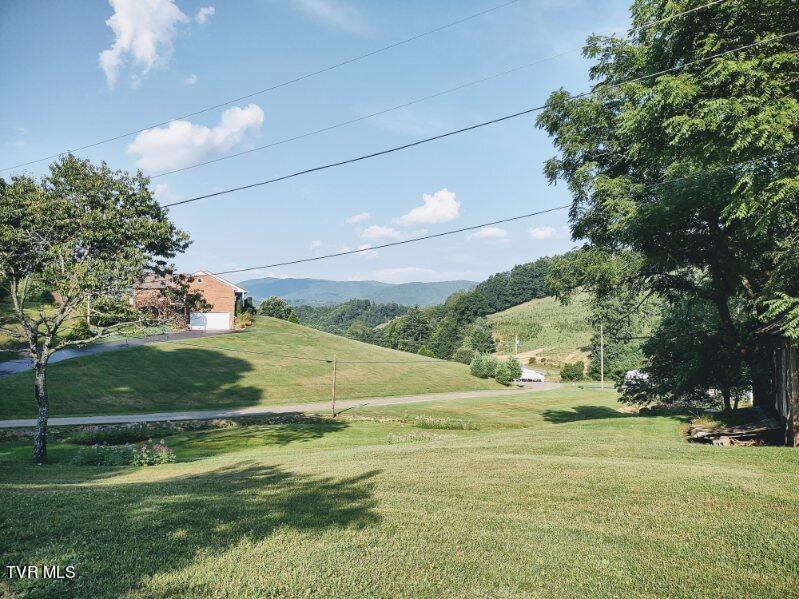 Waters Rd Road, Laurel Bloomery, Tennessee image 2