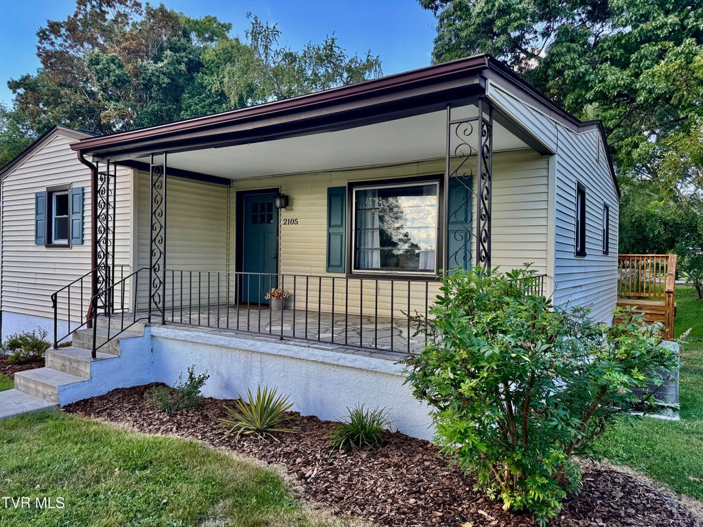 Photo of 2105 Westfield Street, Bristol, VA 24201 (MLS # 10001973)