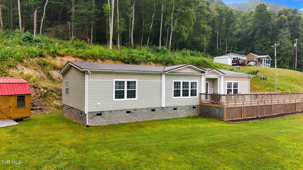 Photo of 6408 Gardner Lane, Norton, VA 24273 (MLS # 10000964)