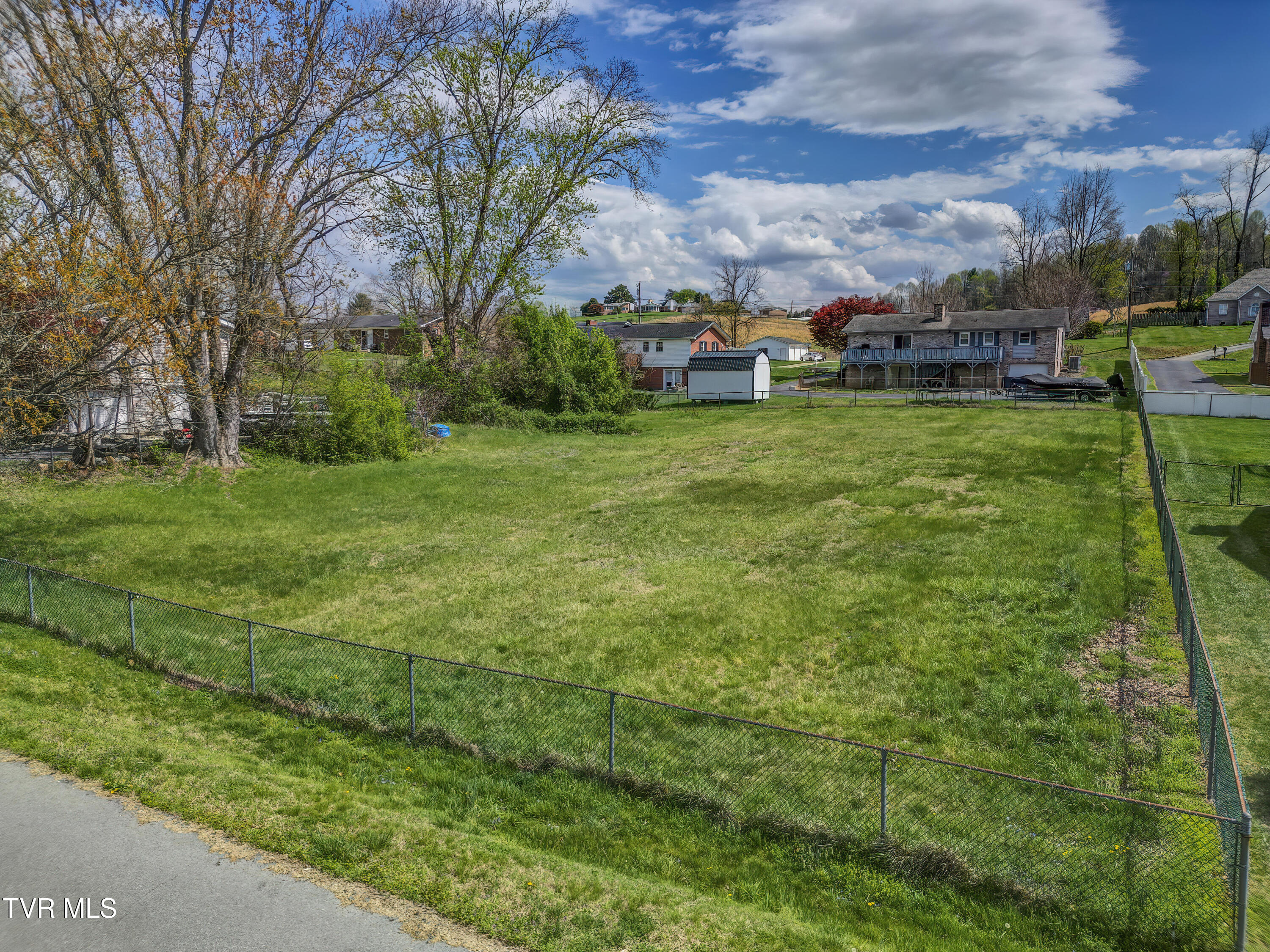 Lot # 3 Beaver Circle, Bluff City, Tennessee image 3