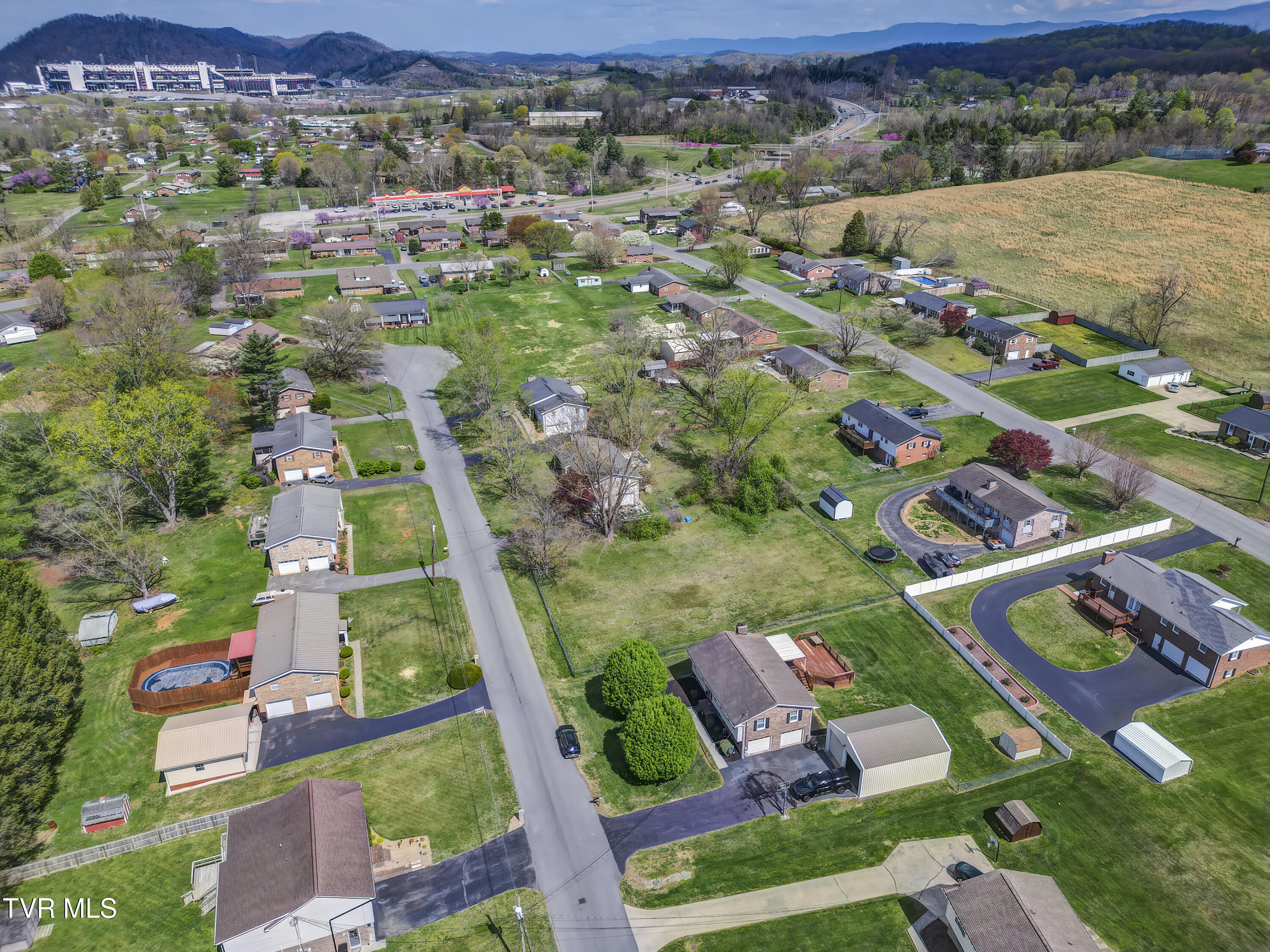 Lot # 3 Beaver Circle, Bluff City, Tennessee image 9