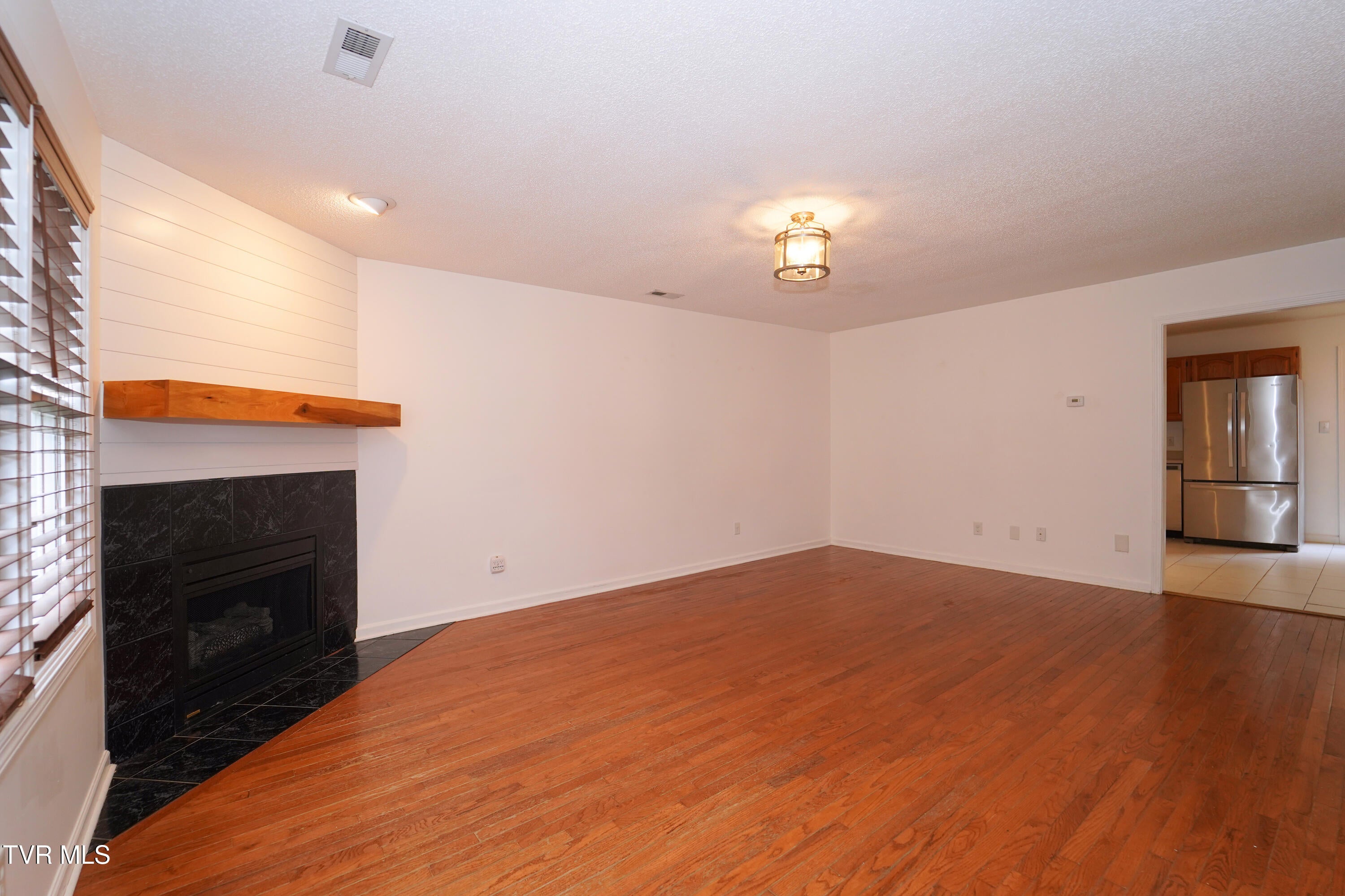 118 Glenstone Court 118