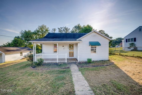 Photo of 213 Hill Avenue, Surgoinsville, TN 37873 (MLS # 10000735)