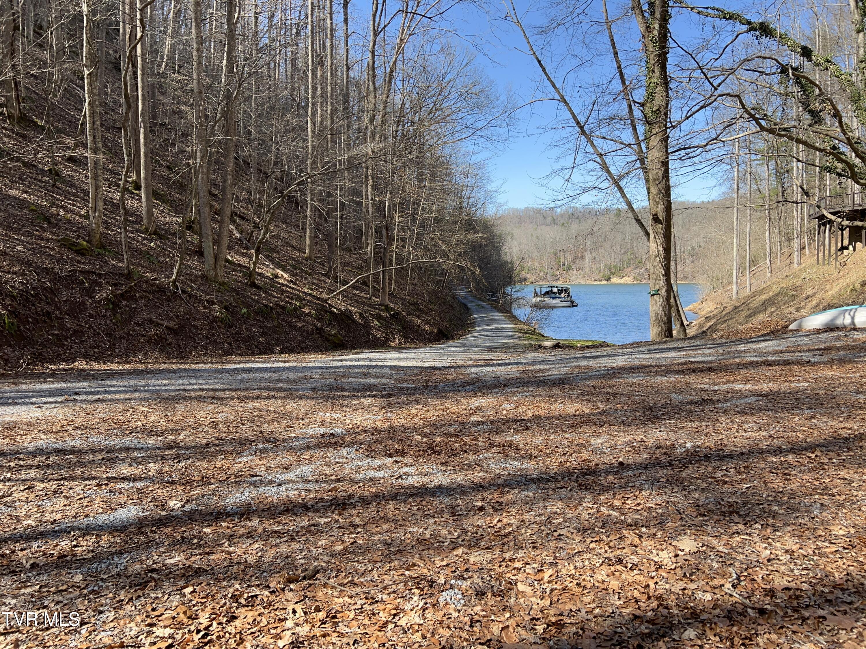 1007 Mount Carmel Drive, Butler, Tennessee image 34