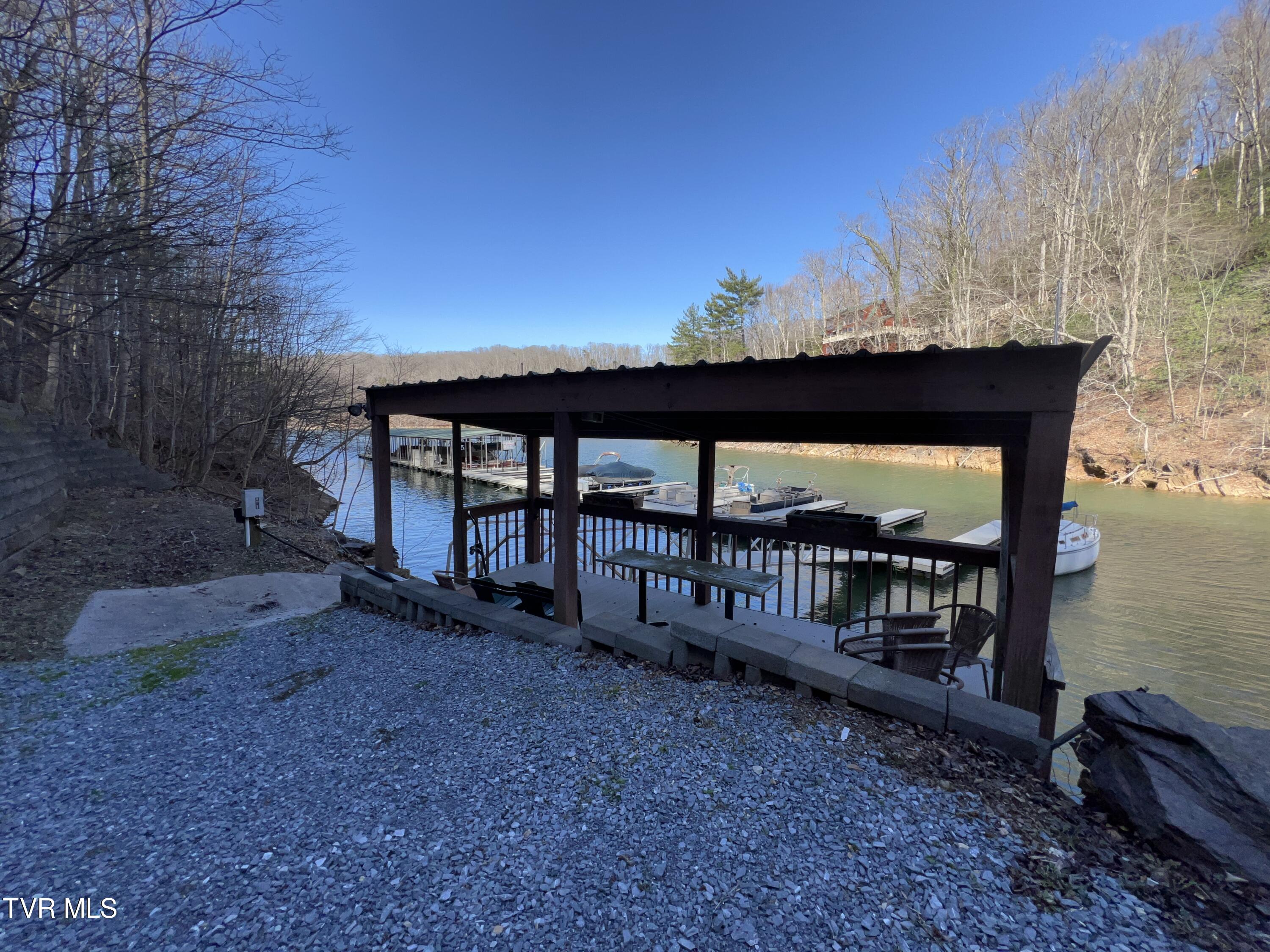 1007 Mount Carmel Drive, Butler, Tennessee image 37