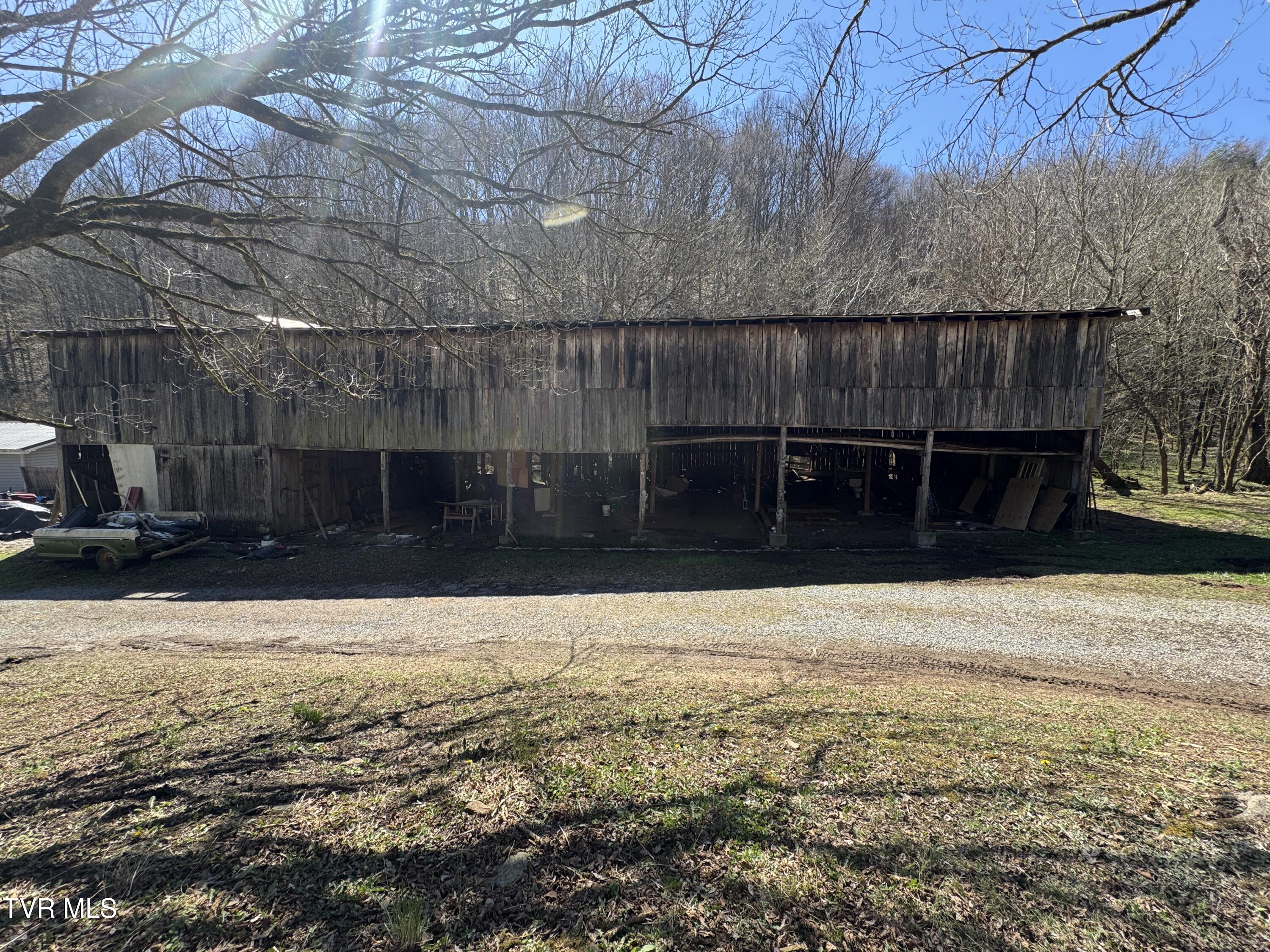 1297 Dry Creek Road, Blackwater, Virginia image 29