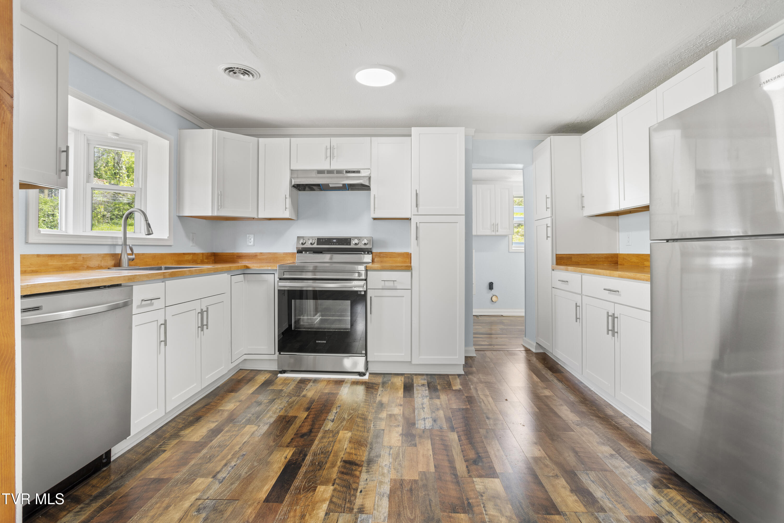 1219 Ledford Street, Elizabethton, Tennessee image 10
