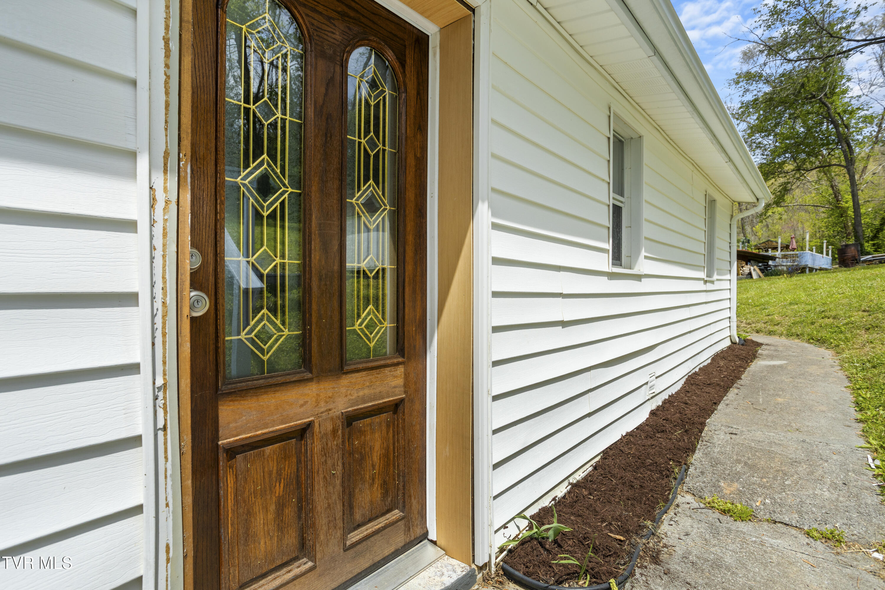 1219 Ledford Street, Elizabethton, Tennessee image 4