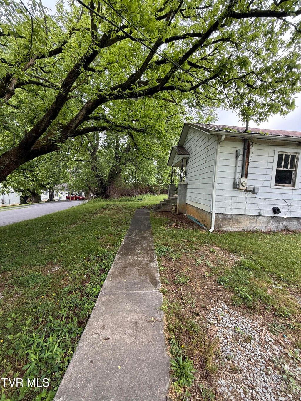 Photo of 1007 Embreville Road, Johnson City, TN 37604 (MLS # 9994536)