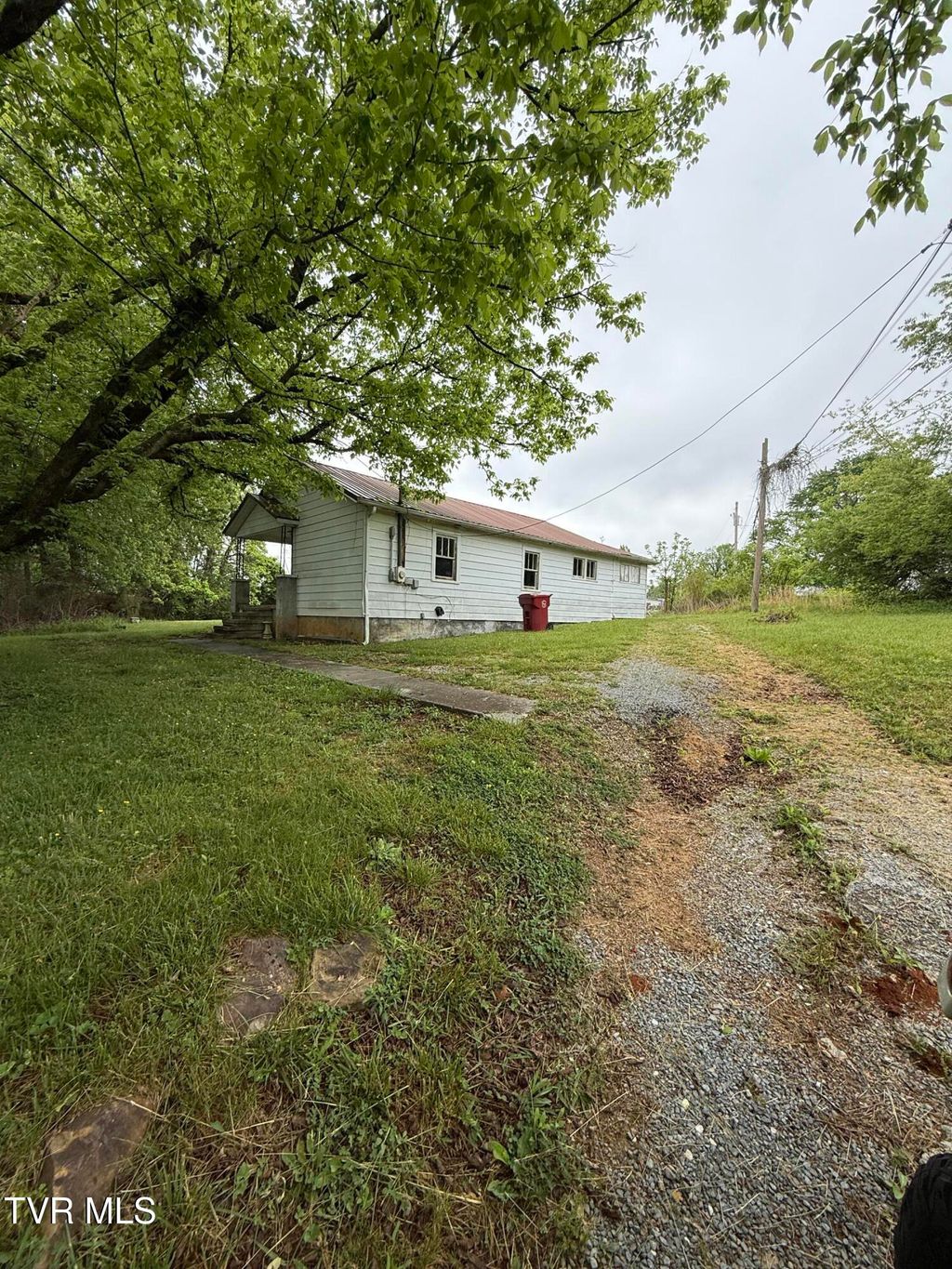 Photo of 1007 Embreville Road, Johnson City, TN 37604 (MLS # 9994536)