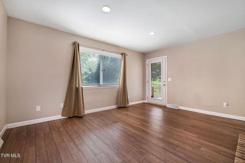 Tiny photo for 3611 Kimrod Drive, Johnson City, TN 37601 (MLS # 9985292)