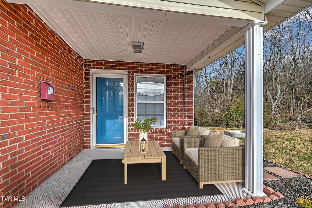 Photo of 910 Cornerstone Court, Kingsport, TN 37660 (MLS # 9989724)