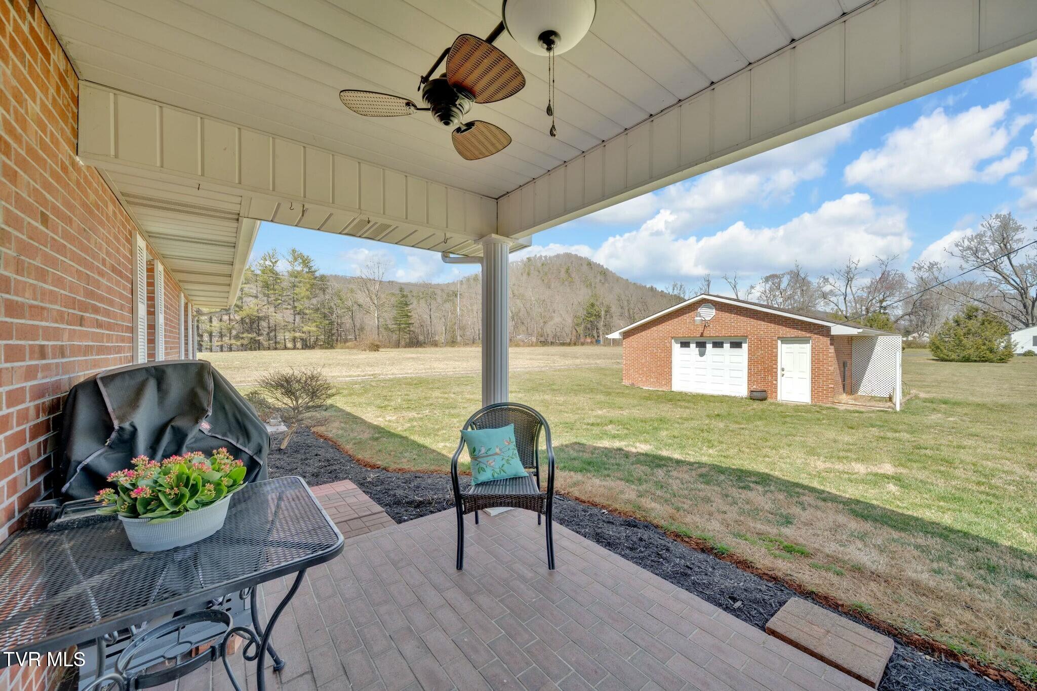 520 Lyle Road, Erwin, Tennessee image 6