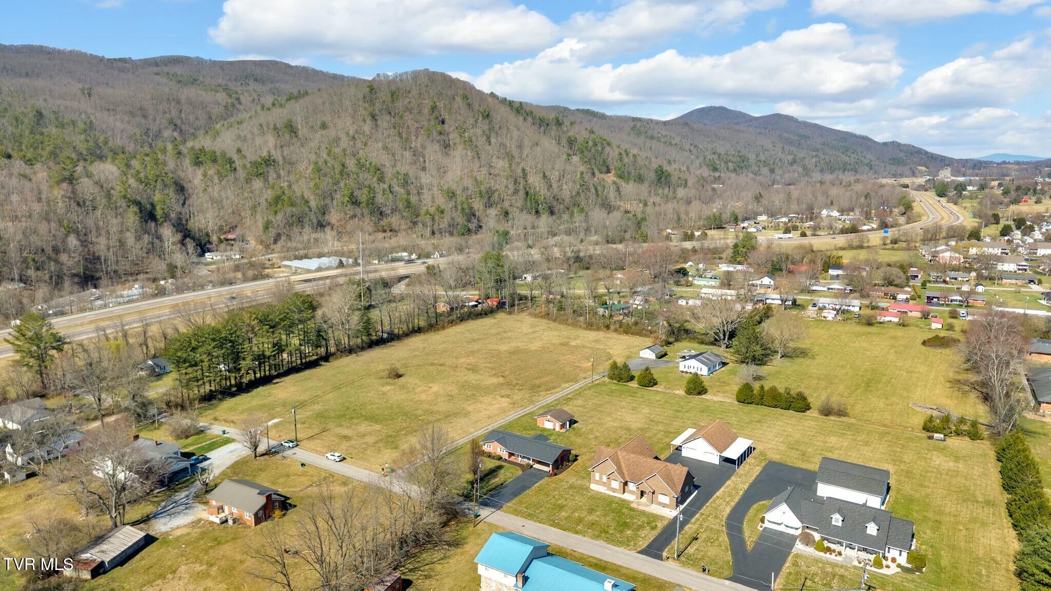 520 Lyle Road, Erwin, Tennessee image 10