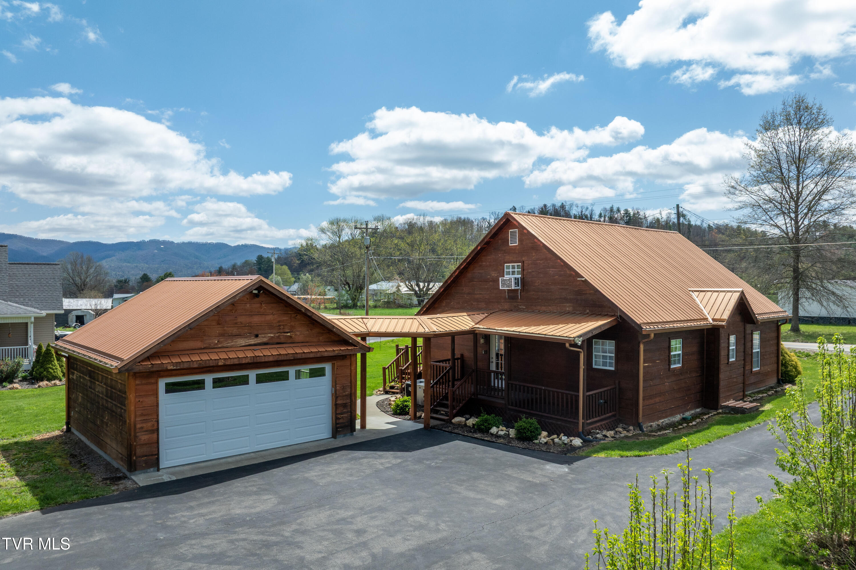 2160 Highway 421, Mountain City, Tennessee image 13