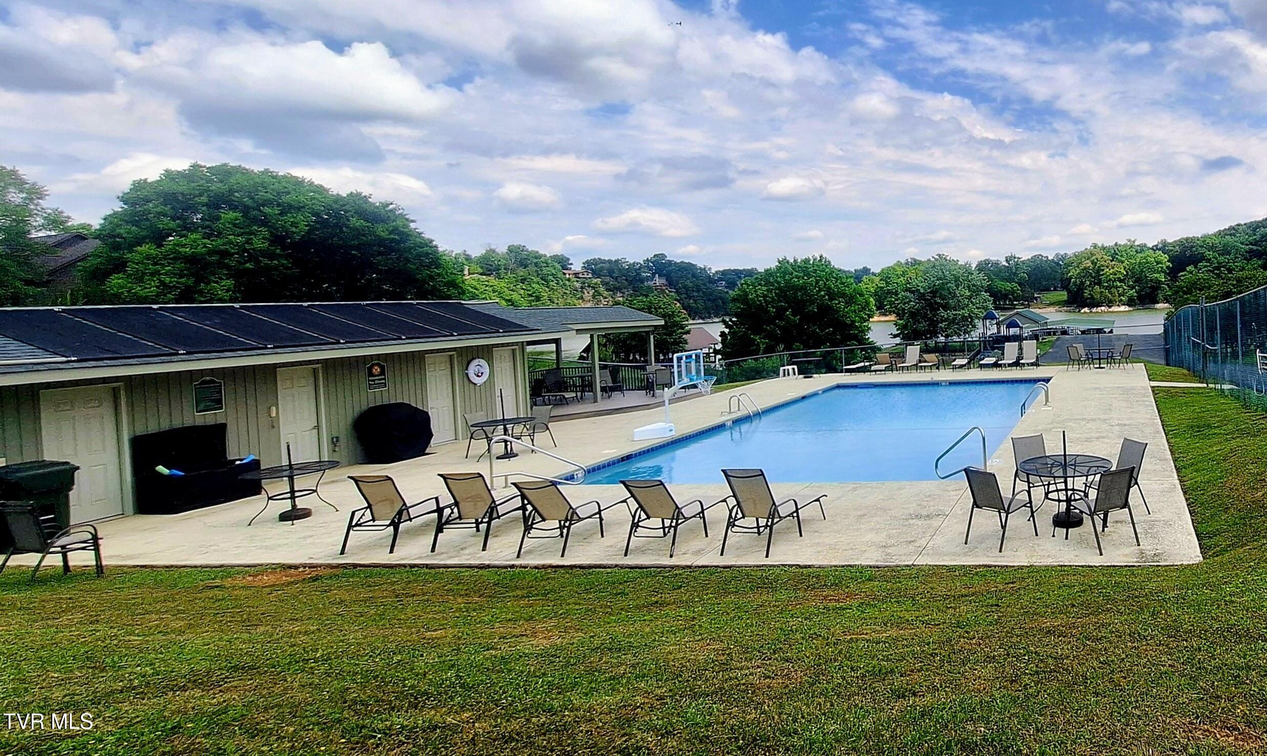 212 Lake Meadow Drive