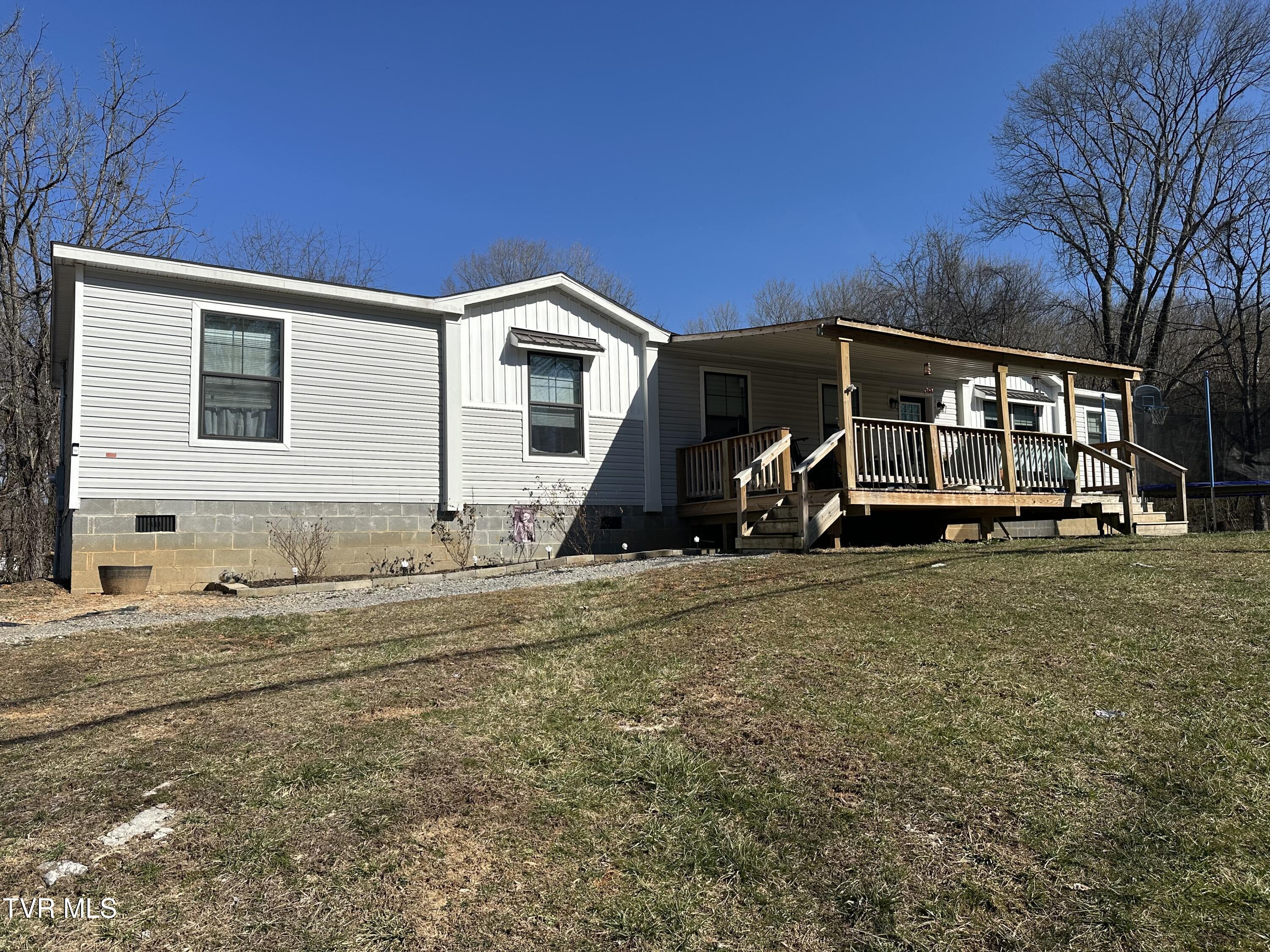171 Sadie Bishop Road, Dryden, Virginia image 1