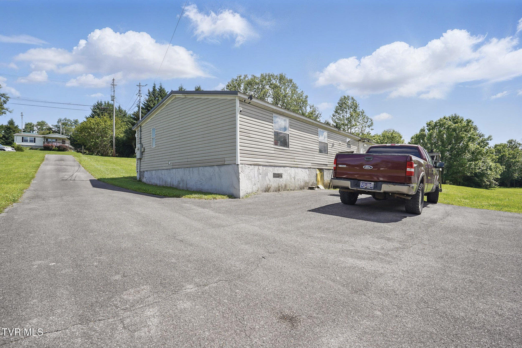 1032 Pleasant Drive, Jonesborough, Tennessee image 31