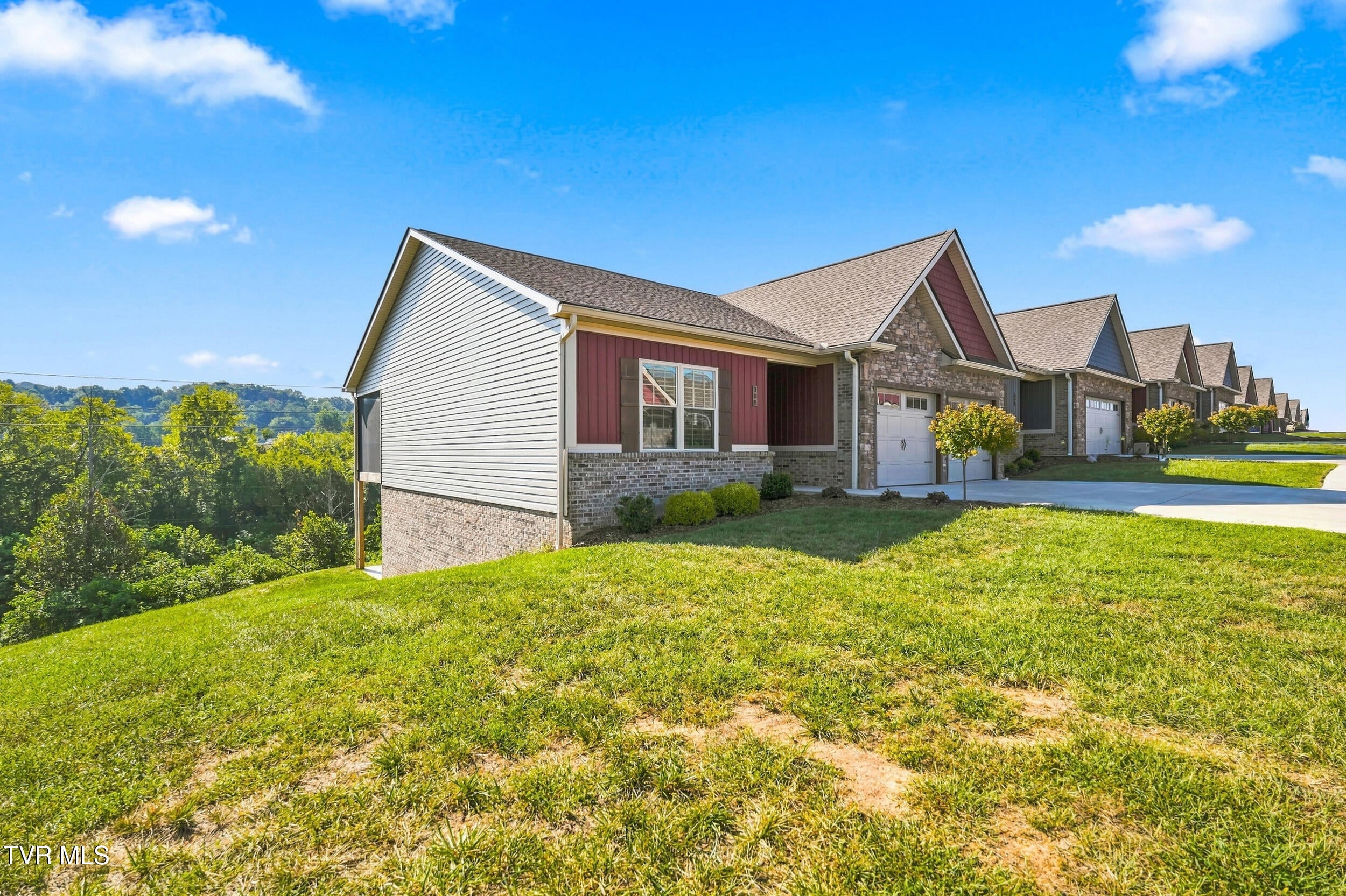 308 Harps Lane