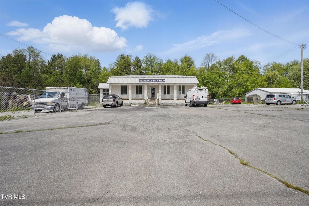 Photo of 25239 Lee Highway, Abingdon, VA 24211 (MLS # 9980539)
