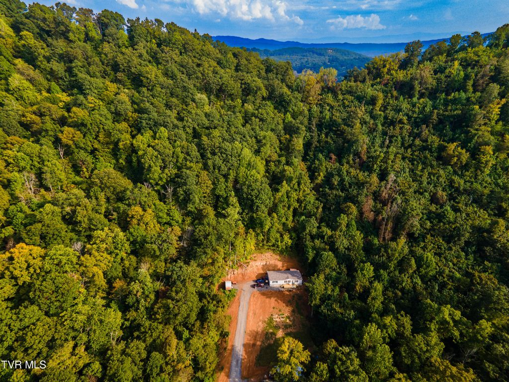 Photo of 4670 Highway 66, Rogersville, TN 37857 (MLS # 9986319)