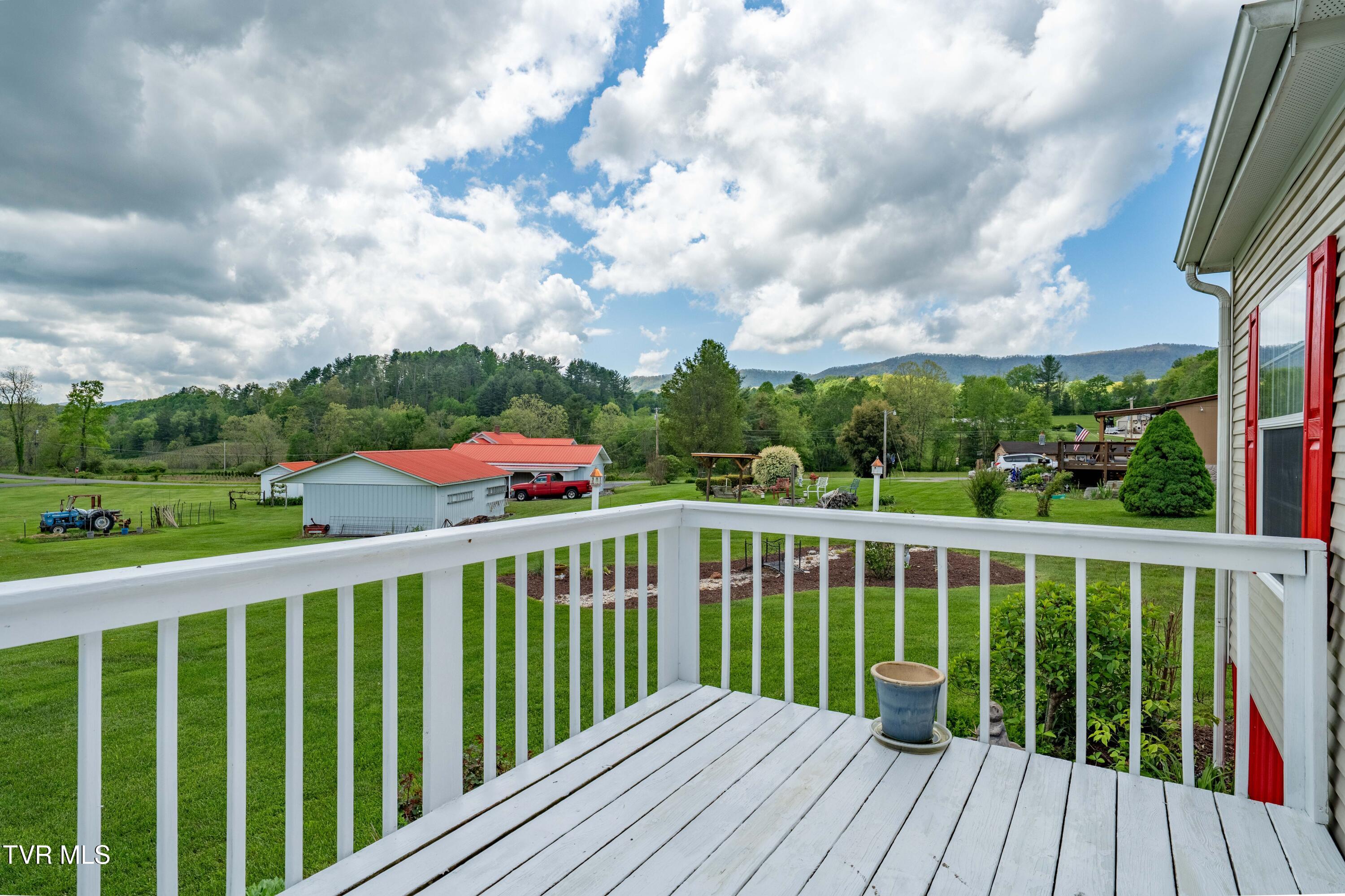 1110 Miller Road, Mountain City, Tennessee image 18