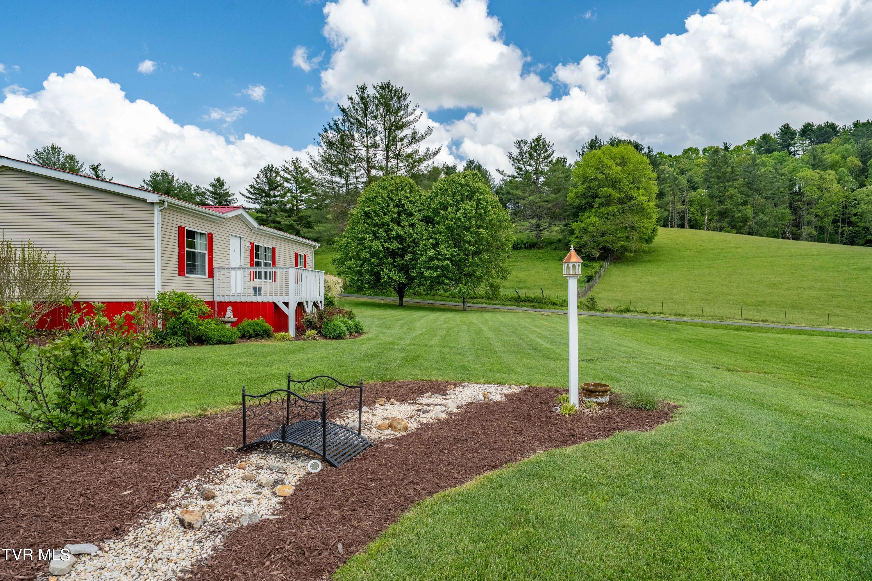 1110 Miller Road, Mountain City, Tennessee image 17