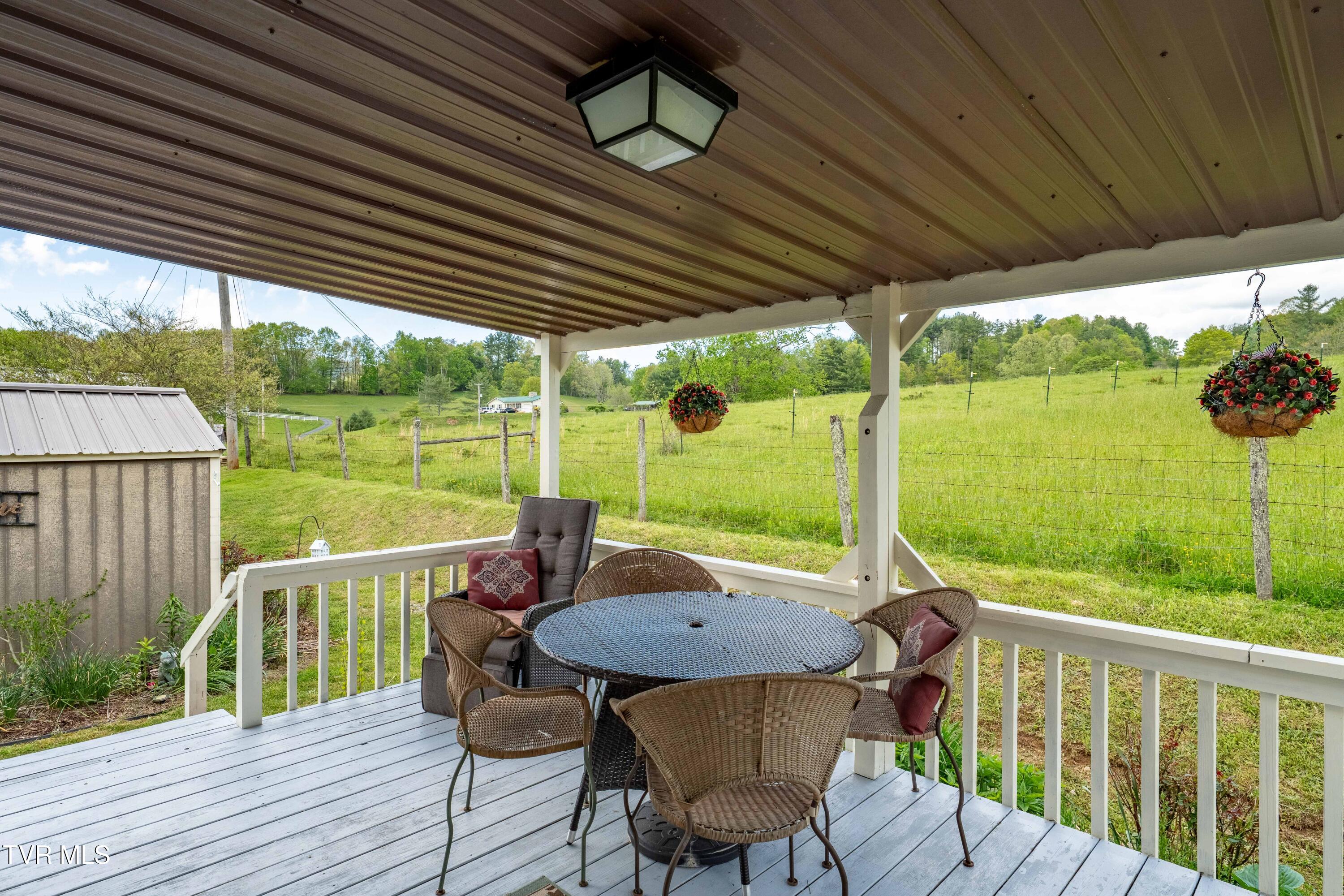 1110 Miller Road, Mountain City, Tennessee image 14