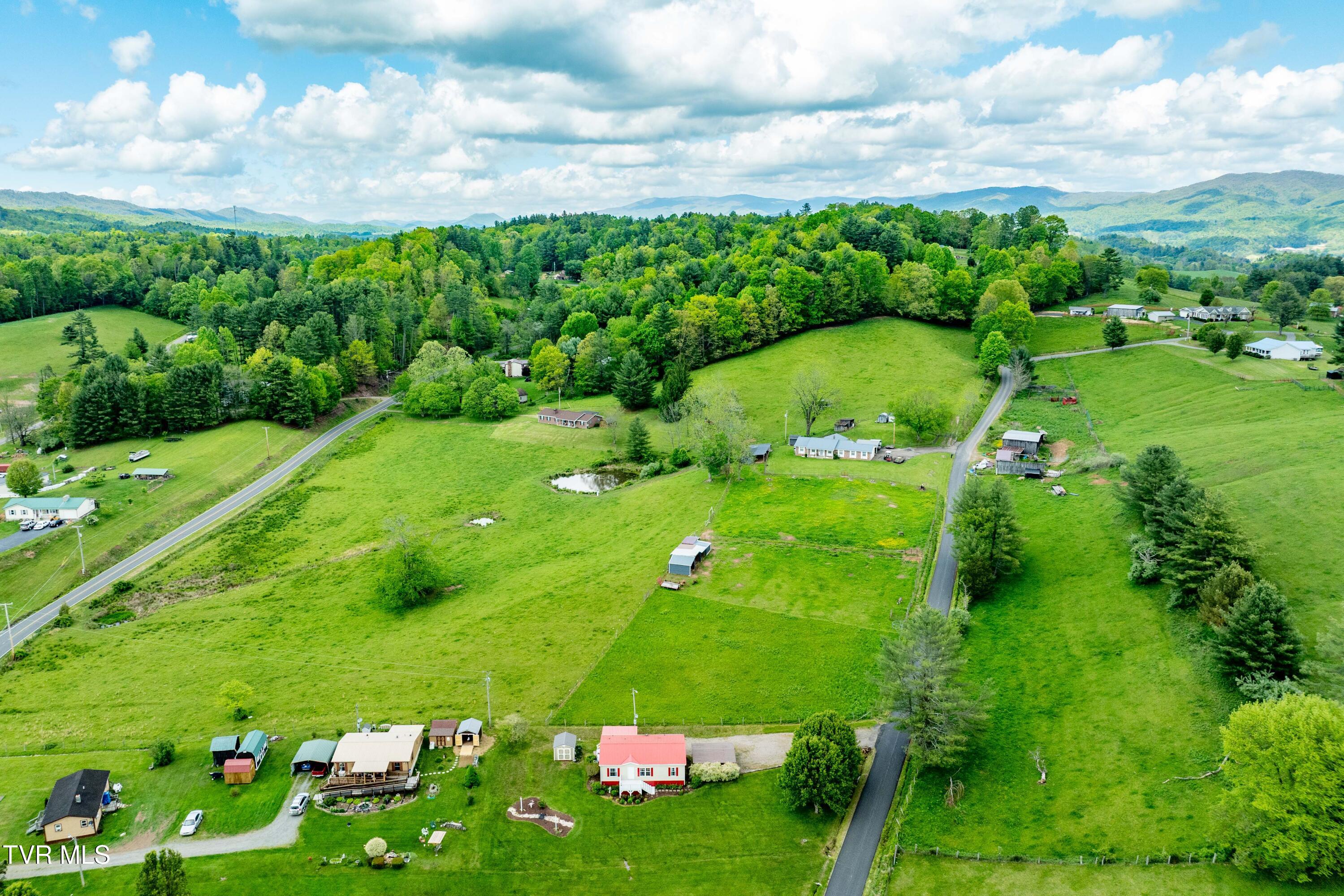 1110 Miller Road, Mountain City, Tennessee image 27