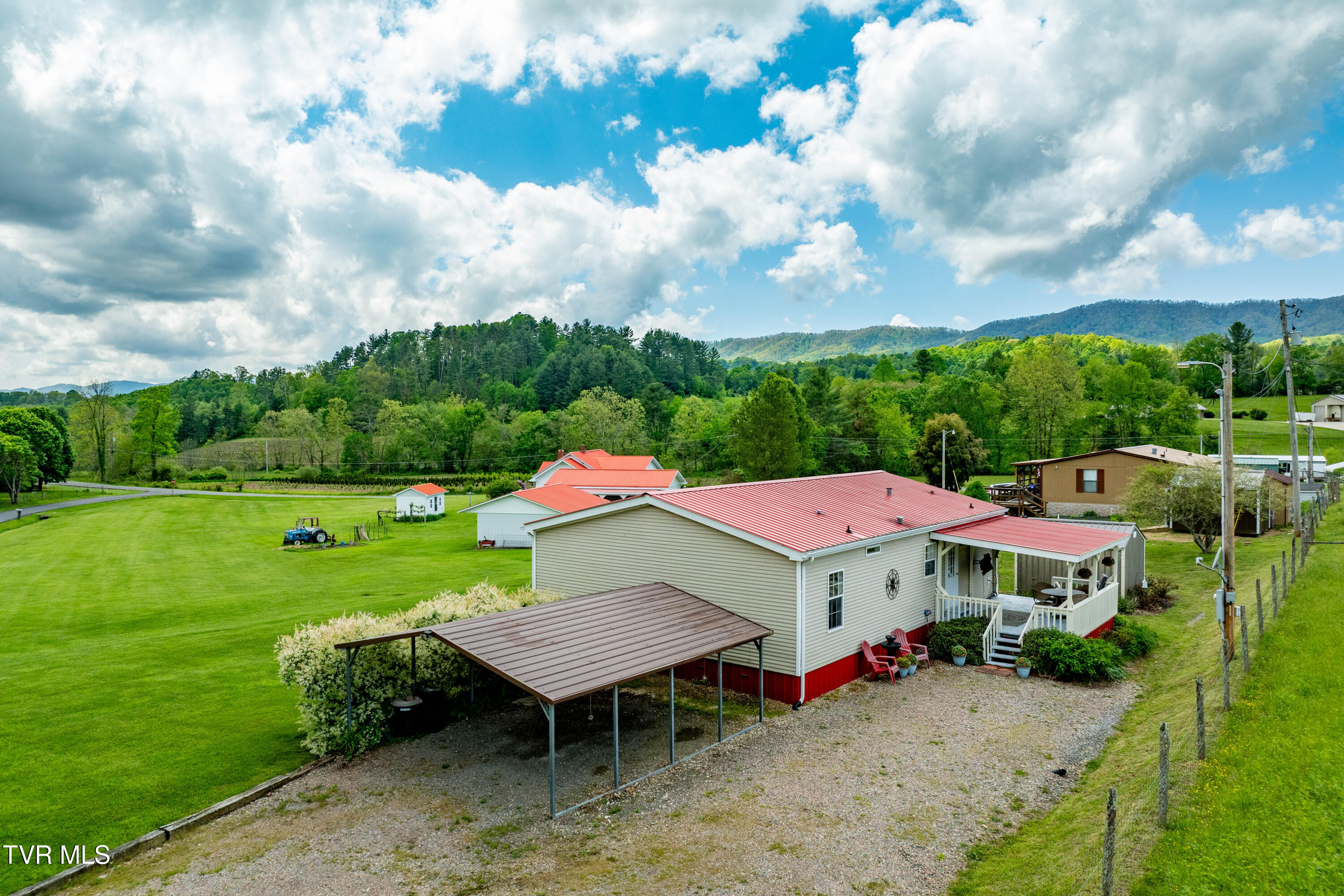 1110 Miller Road, Mountain City, Tennessee image 23