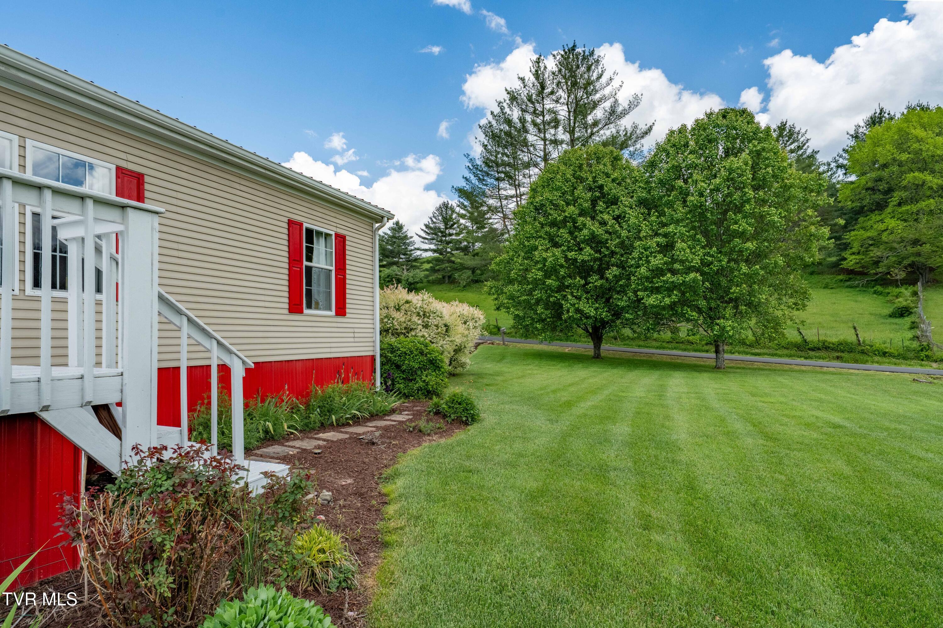 1110 Miller Road, Mountain City, Tennessee image 24