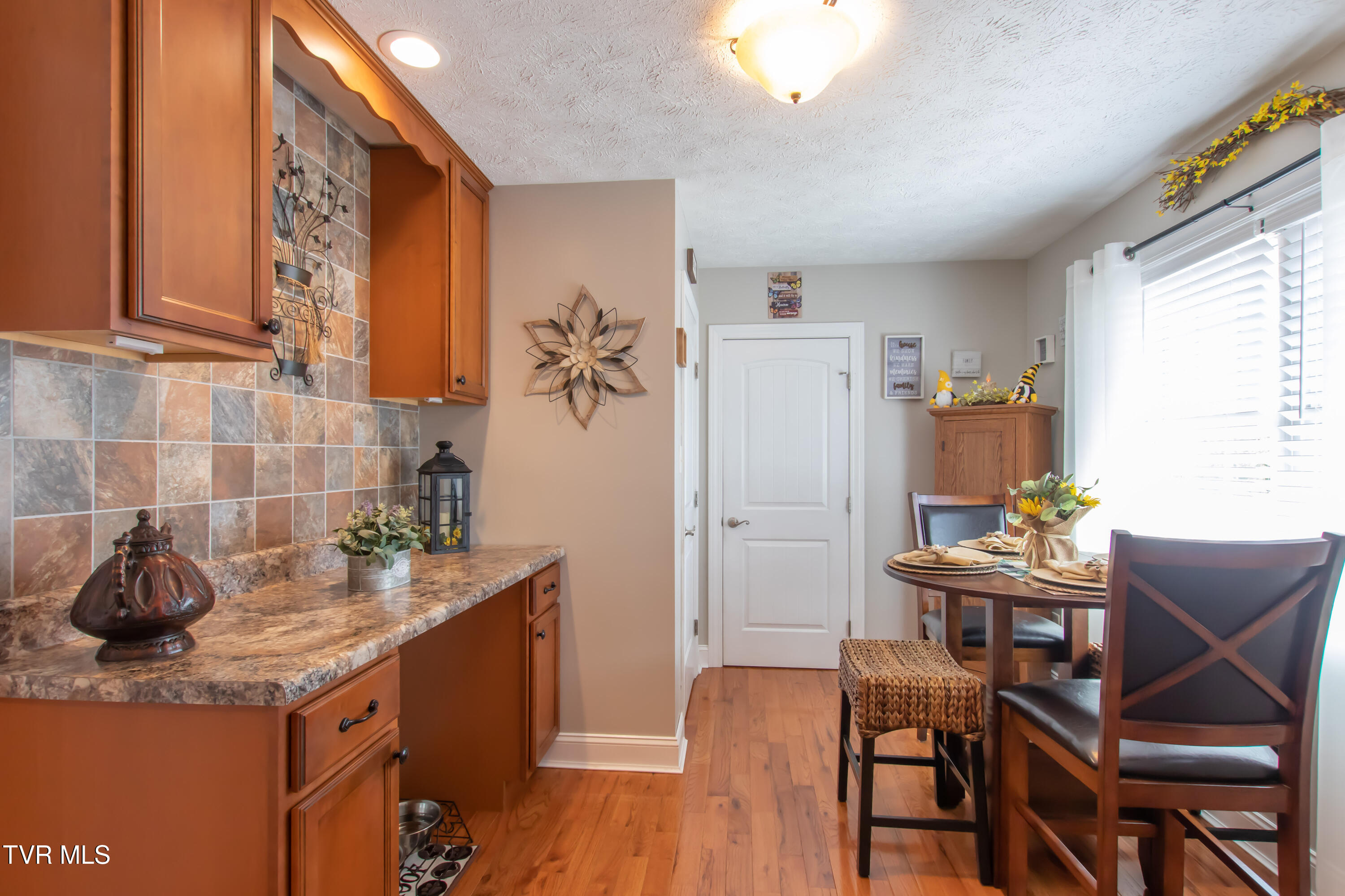 615 Monte Vista Drive, Glade Spring, Virginia image 10
