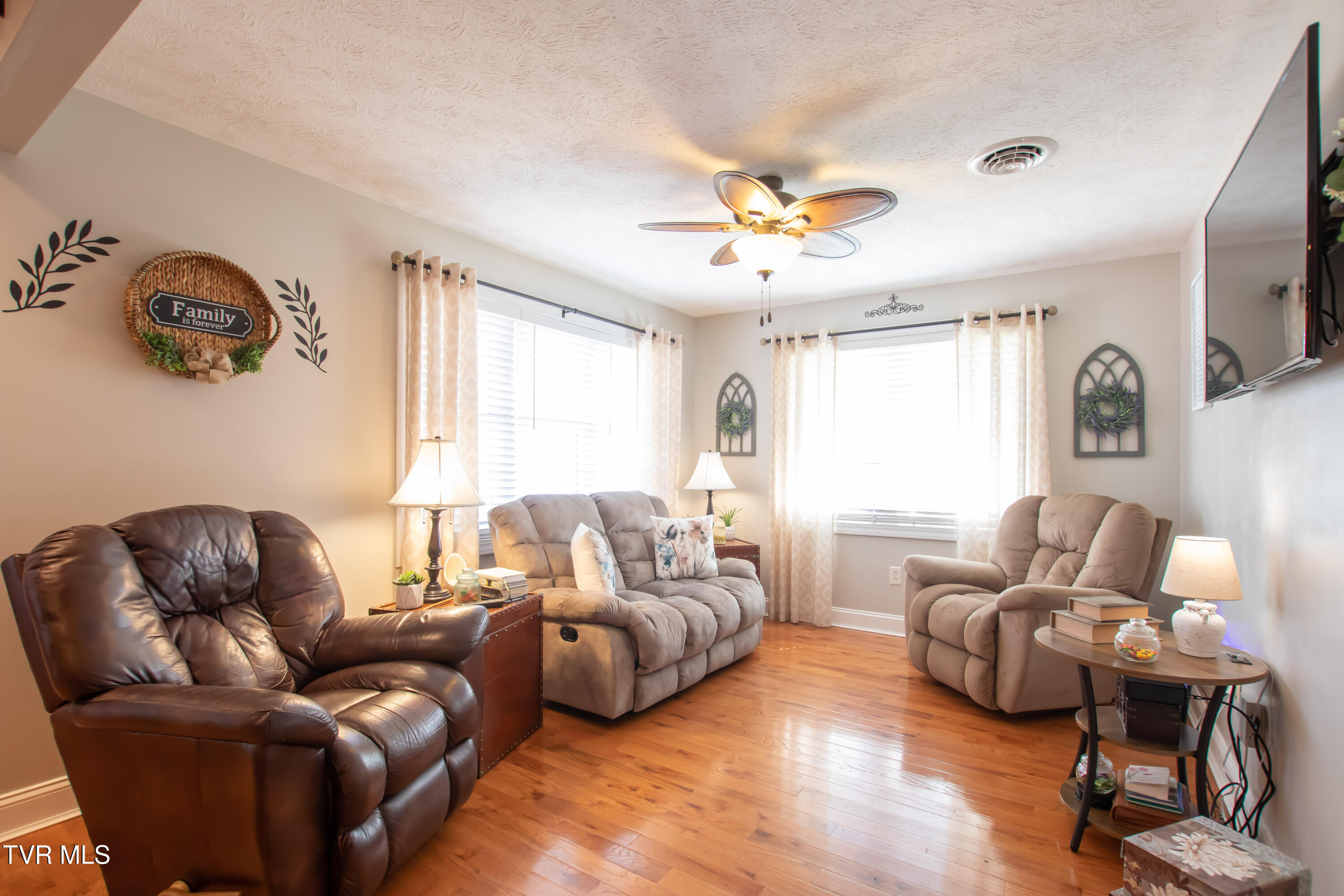 615 Monte Vista Drive, Glade Spring, Virginia image 16