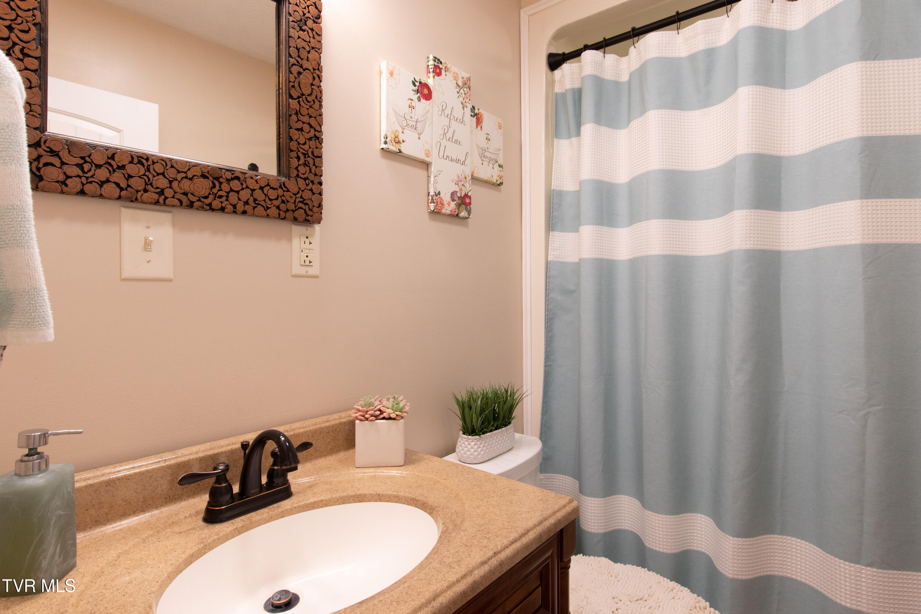 615 Monte Vista Drive, Glade Spring, Virginia image 25