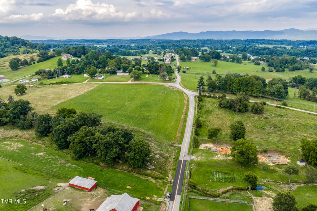 Photo of 198 Creasey Creek Road, Jonesborough, TN 37659 (MLS # 9989048)