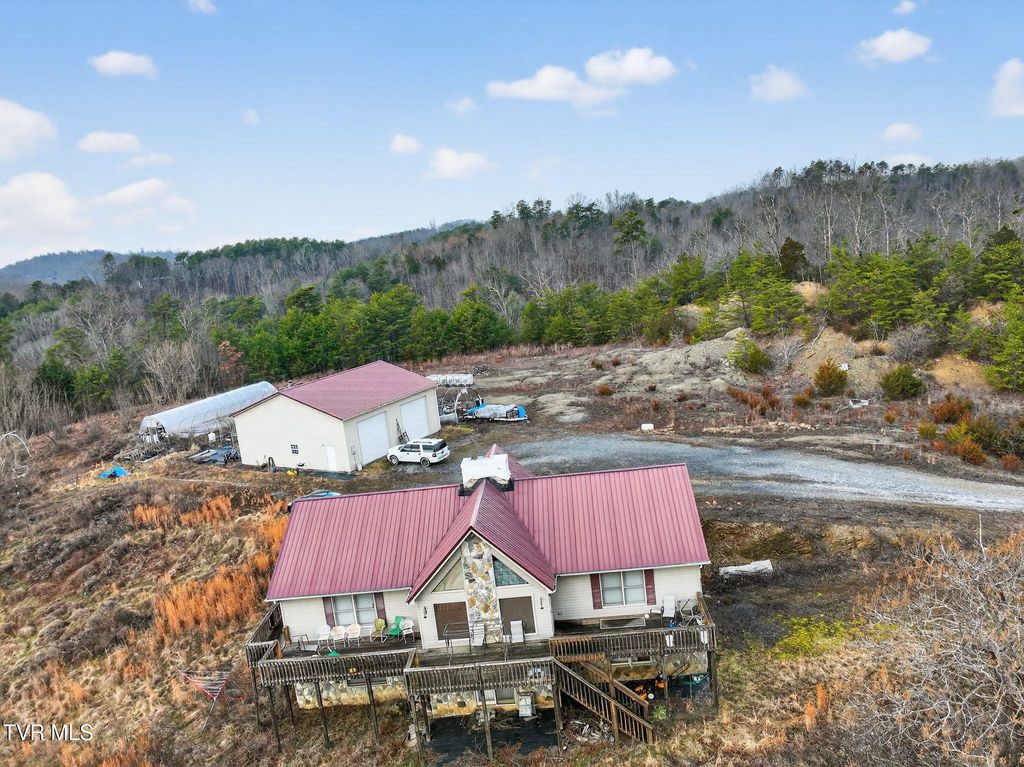 Photo of 604 Cripple Creek Road, Watauga, TN 37694 (MLS # 9990727)