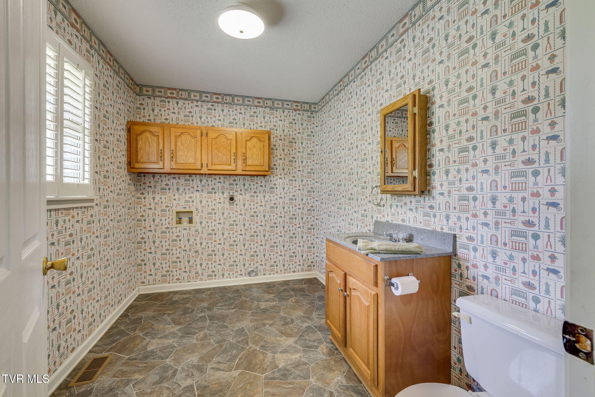 2114 Bloomingdale Road, Kingsport, Tennessee image 33