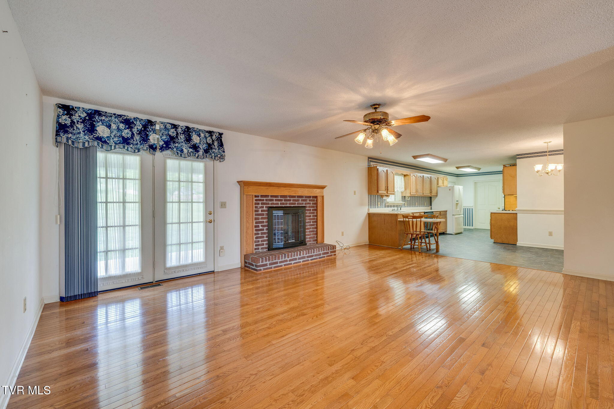 2114 Bloomingdale Road, Kingsport, Tennessee image 14