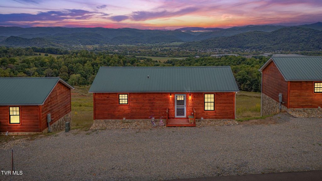 Photo of 117125 Ridgeview Drive, Elizabethton, TN 37643 (MLS # 9988336)