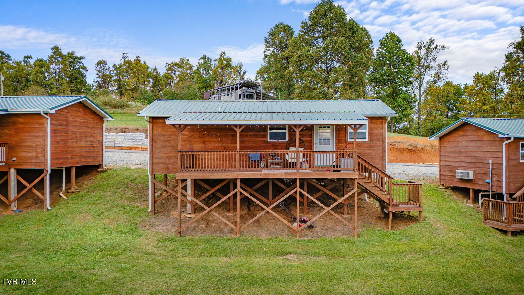 117-125 Ridgeview Drive