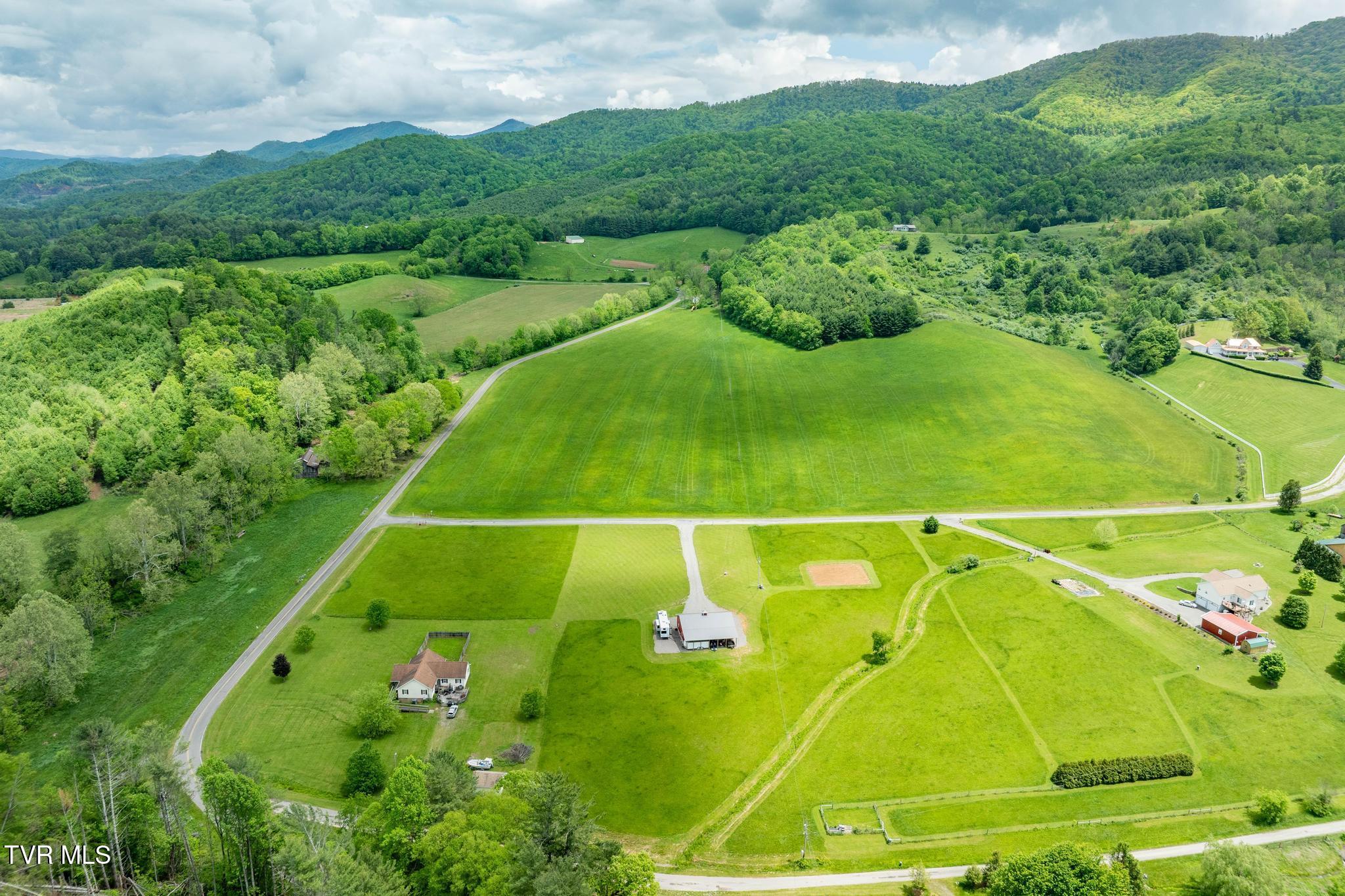 234 Old Dyer Farm Private Lane, Mountain City, Tennessee image 7