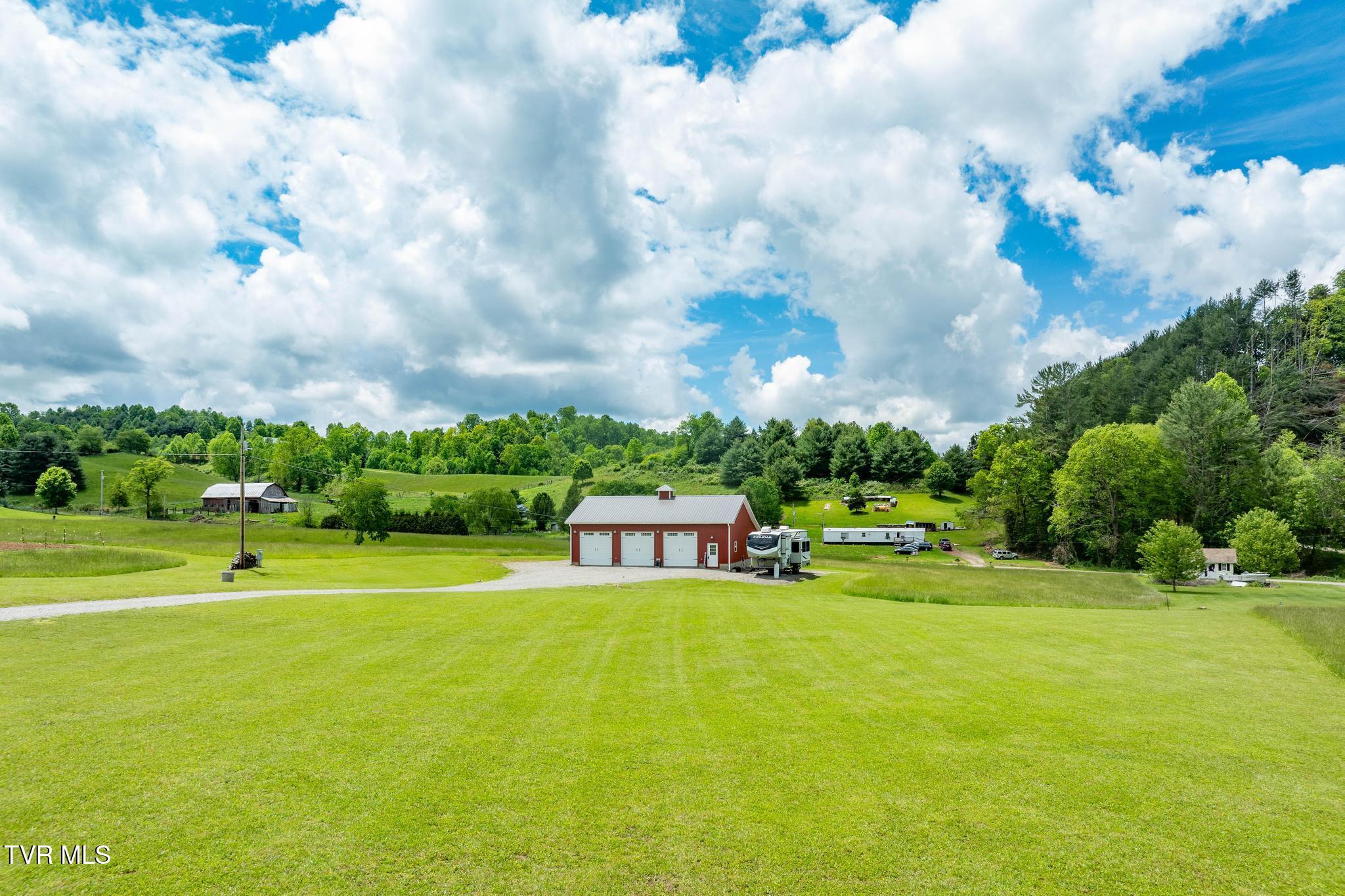 234 Old Dyer Farm Private Lane, Mountain City, Tennessee image 21