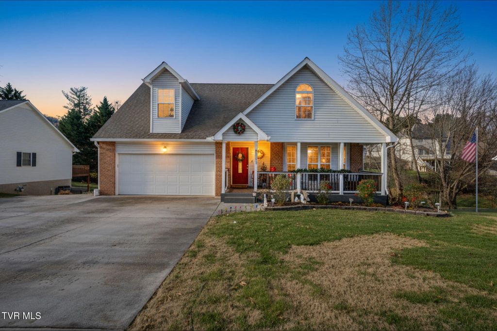Photo of 4005 Marable Lane, Johnson City, TN 37601 (MLS # 9989511)