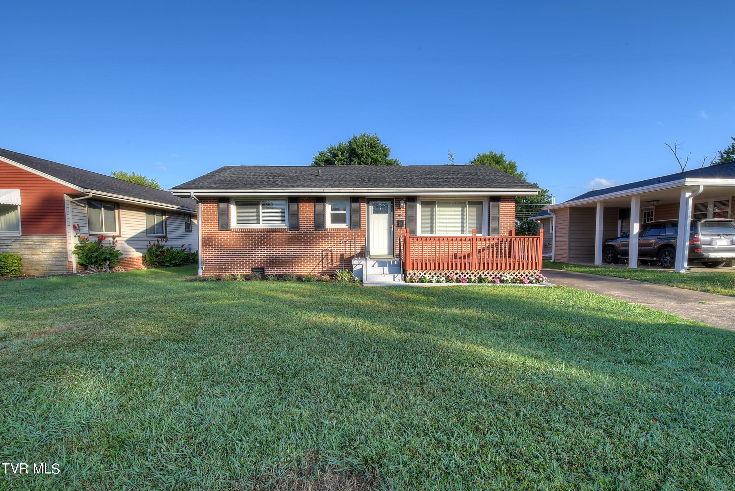 1508 Warpath Drive, Kingsport, Tennessee image 2
