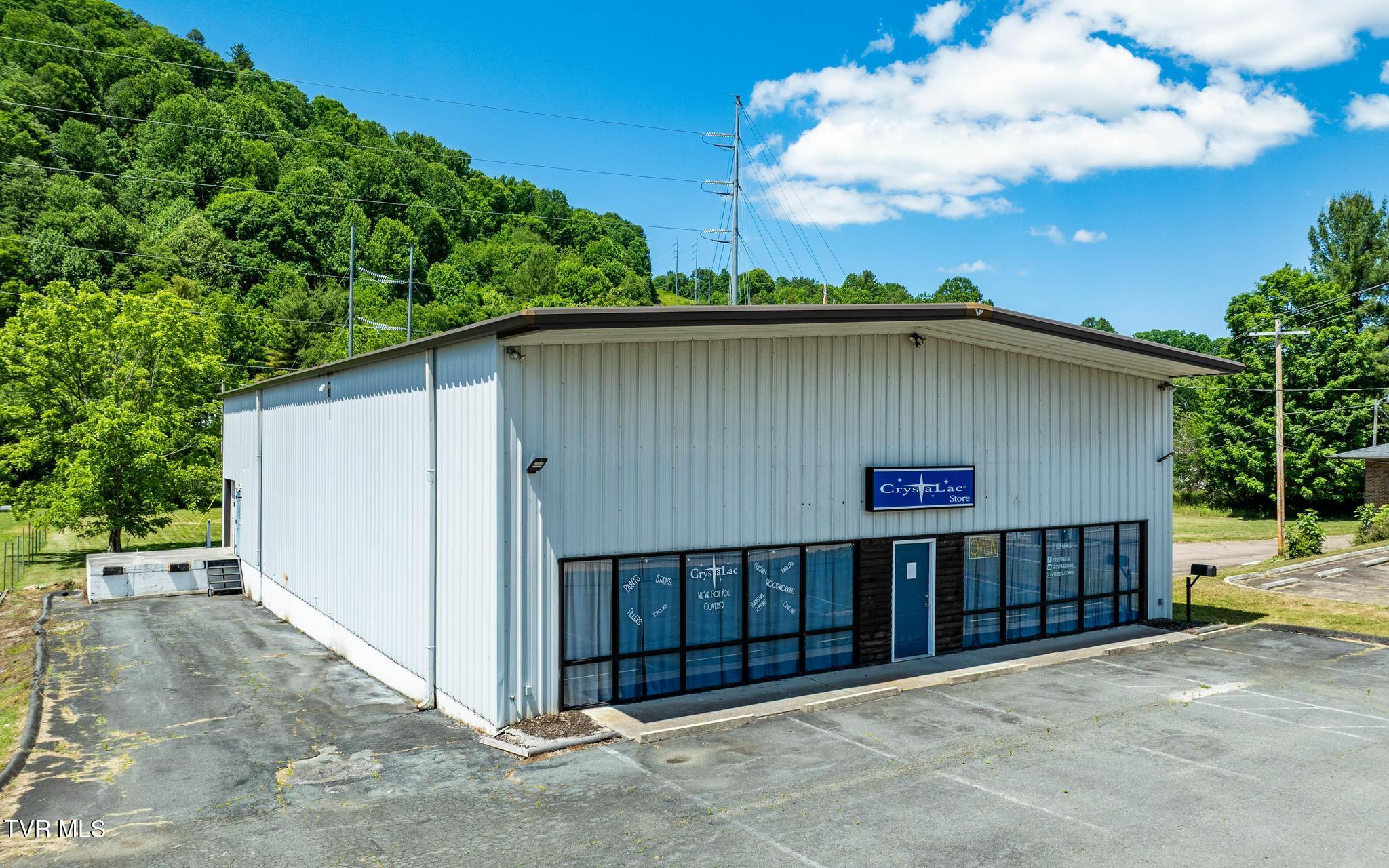 628 S Shady St (18 of 65)