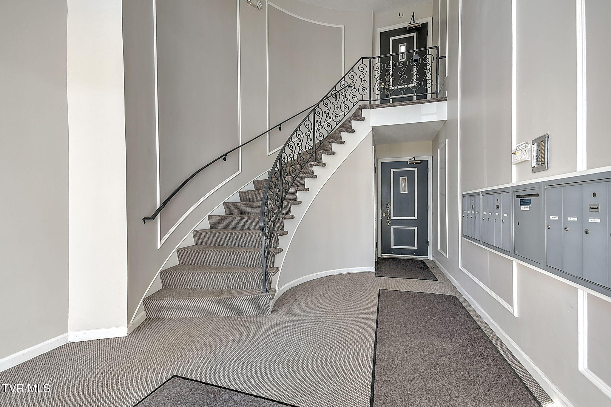202 University Parkway Apt 28e